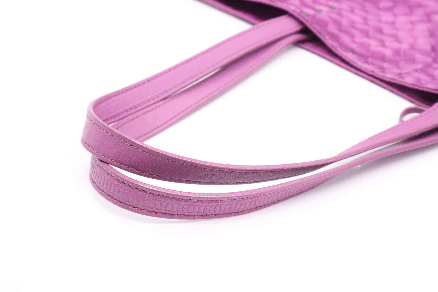 Bottega Veneta Tote in Purple Nylon