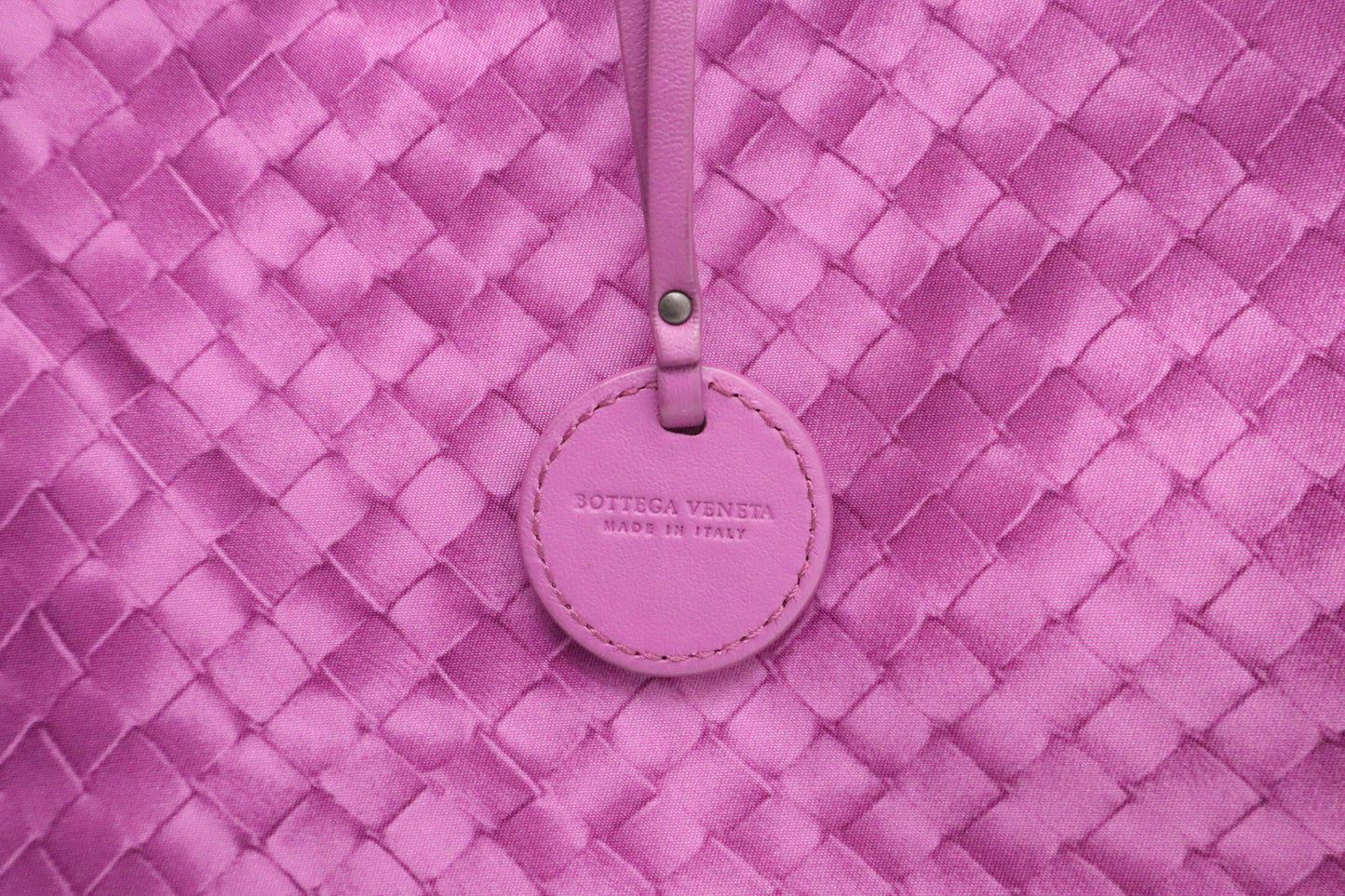 Bottega Veneta Tote in Purple Nylon