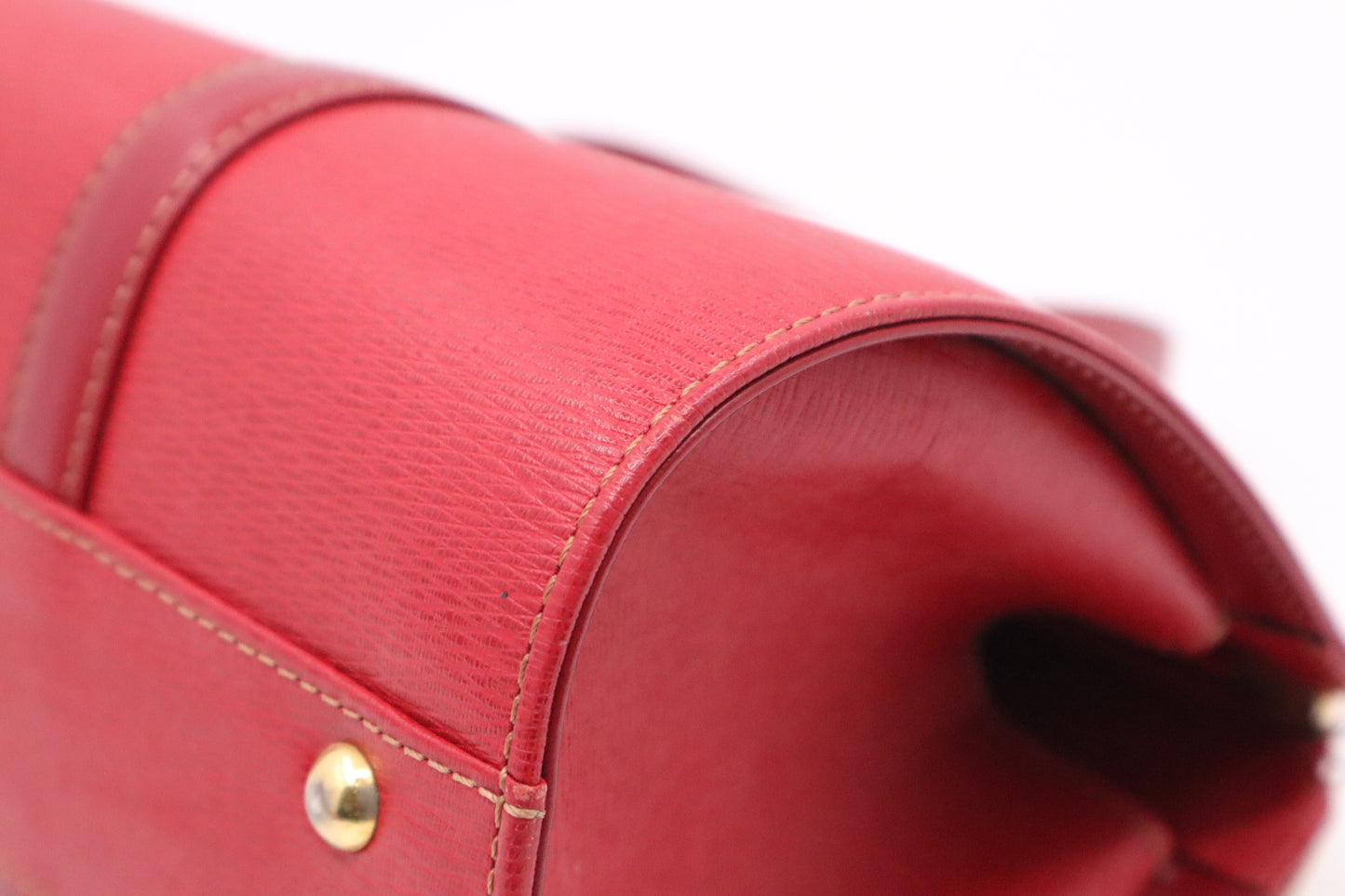 Burberry Round Handbag in Red Leather