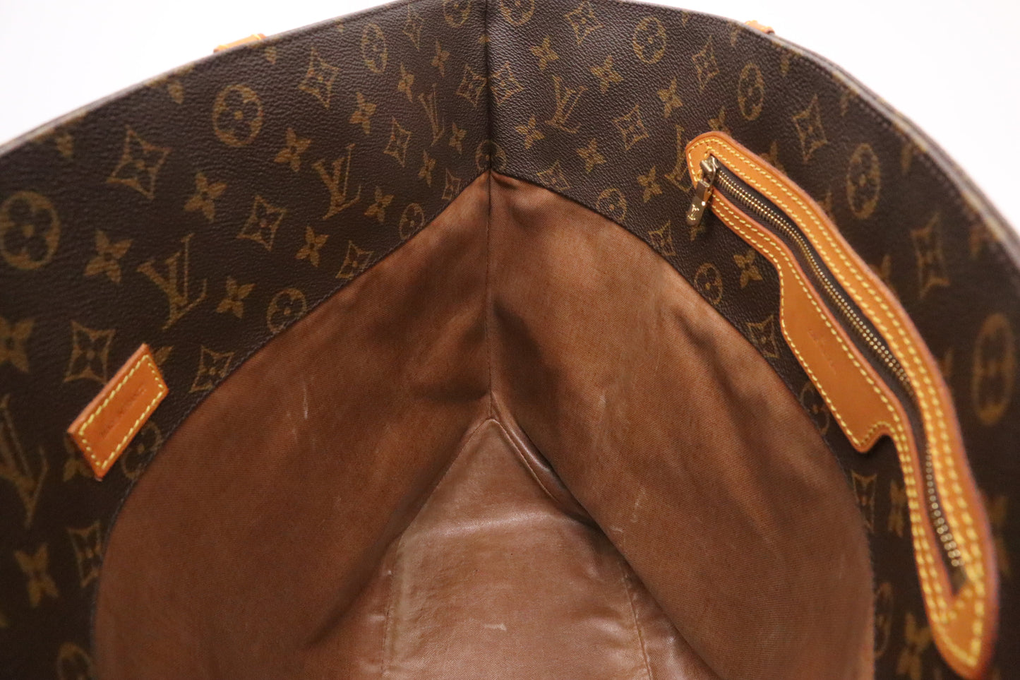 Louis Vuitton Sac Shopping 48 in Monogram Canvas