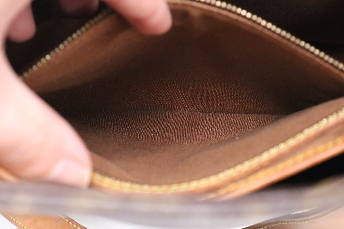 Louis Vuitton Vavin MM in Monogram Canvas