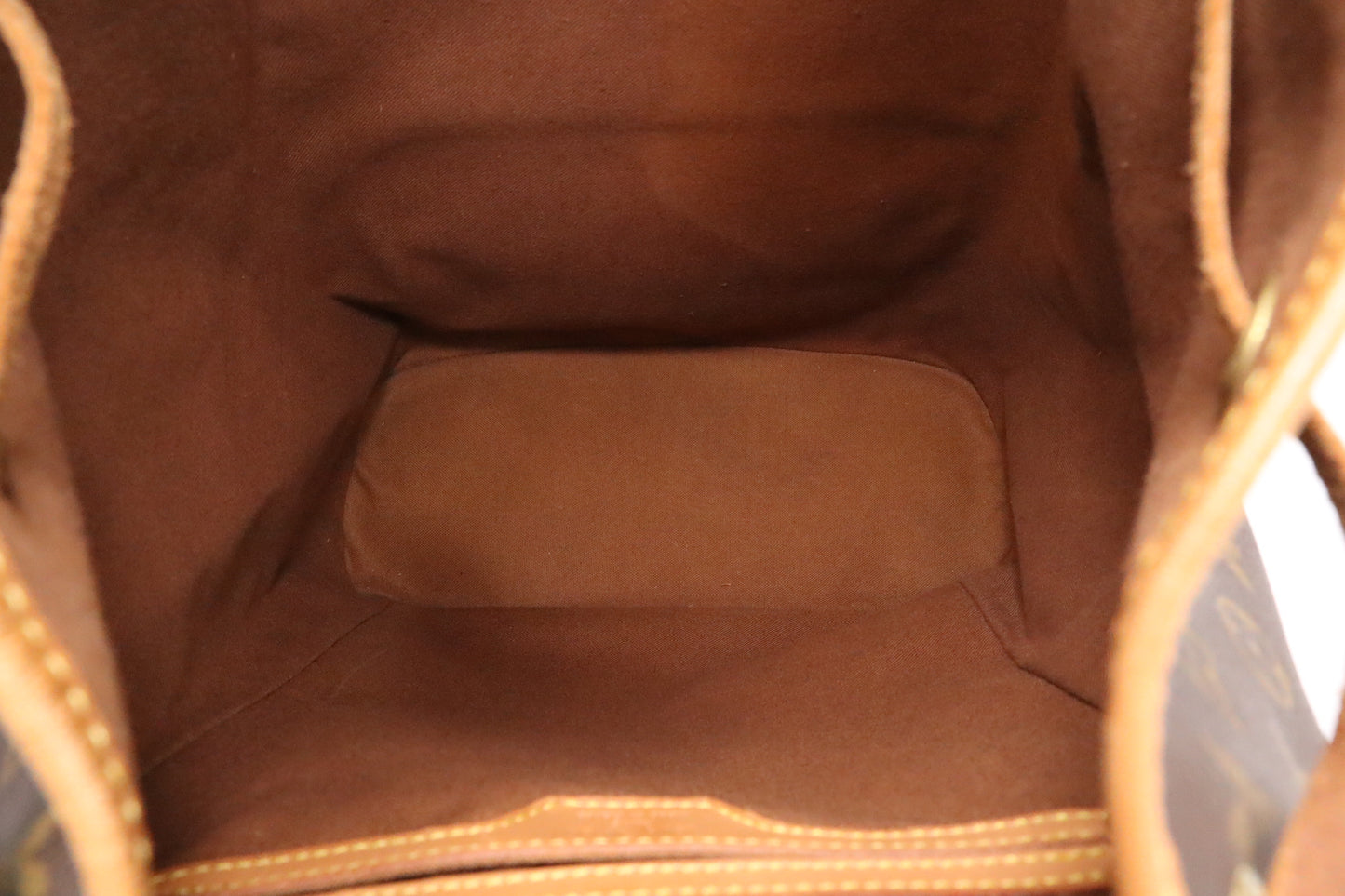 Louis Vuitton Montsouris GM in Monogram Canvas