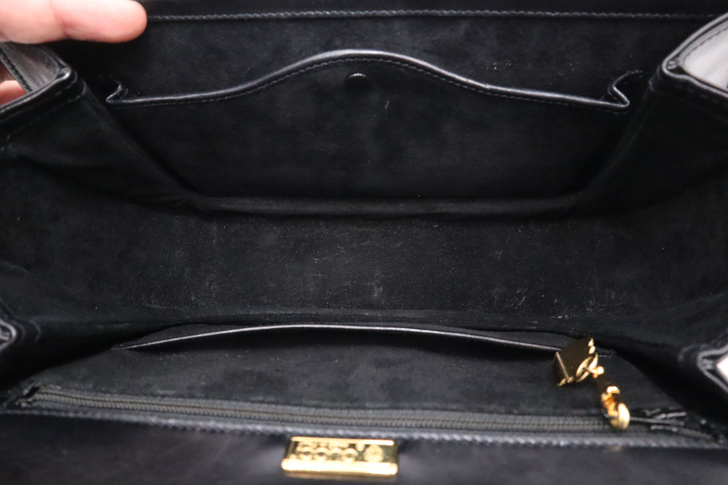 Gucci Bamboo Medium Top Handle in Black Leather