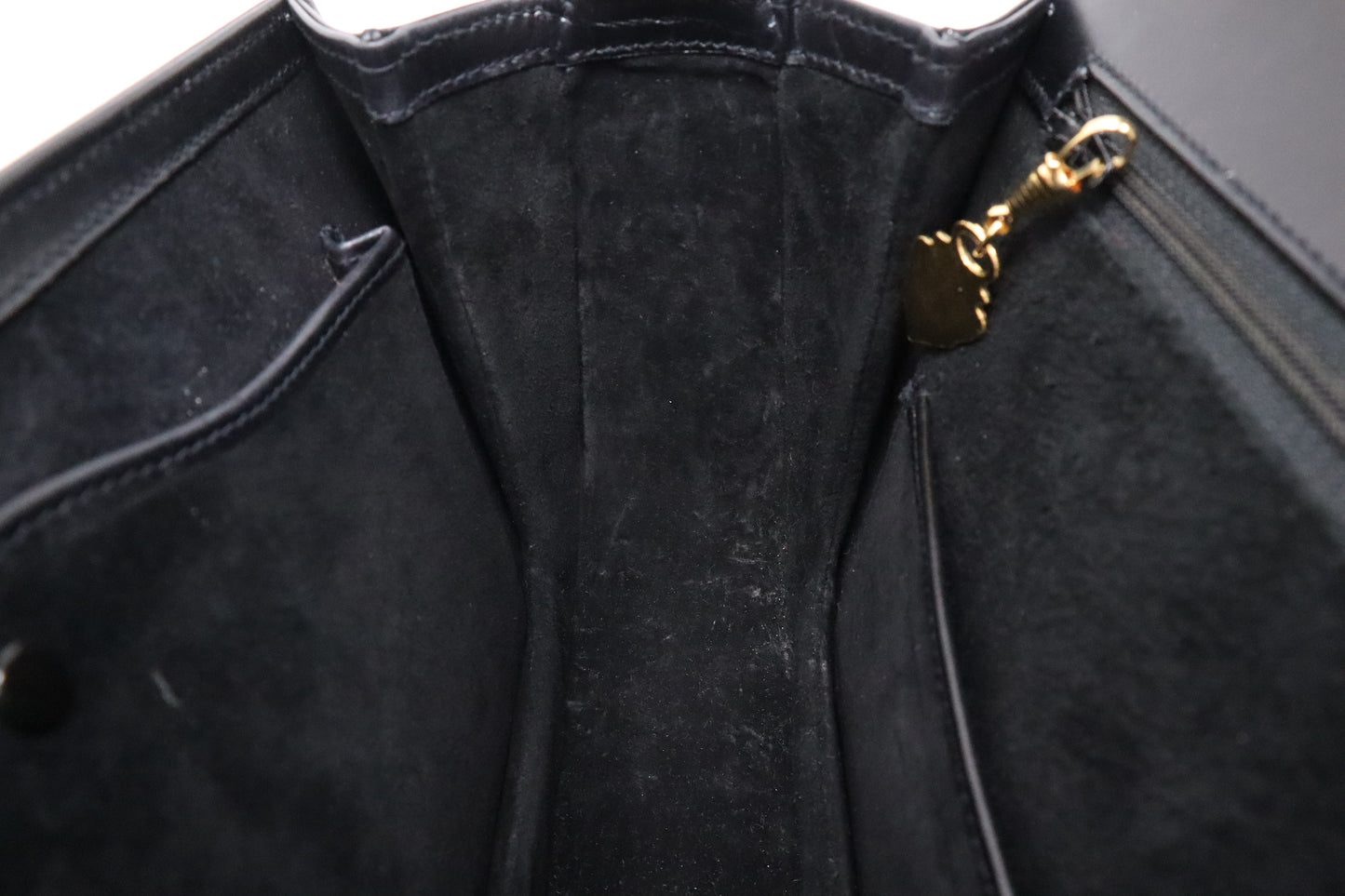 Gucci Bamboo Medium Top Handle in Black Leather