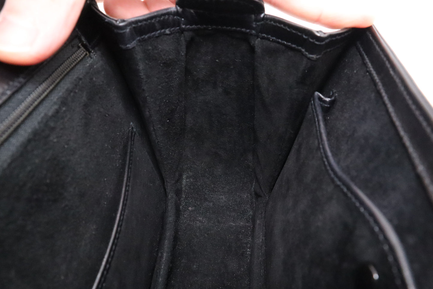 Gucci Bamboo Medium Top Handle in Black Leather