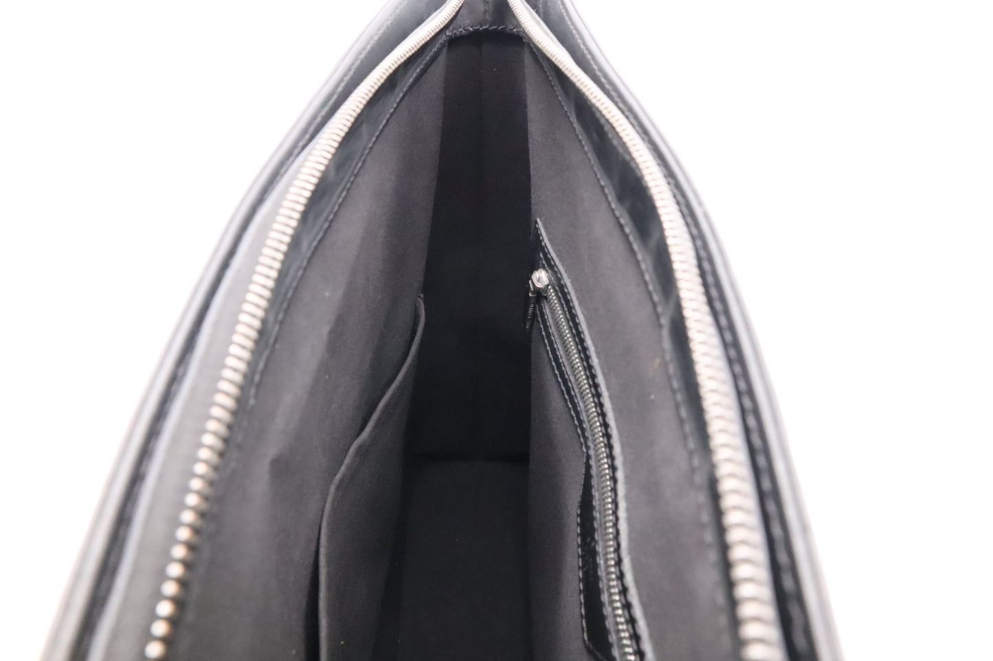 Louis Vuitton Wilwood in Grey Matte Monogram Leather