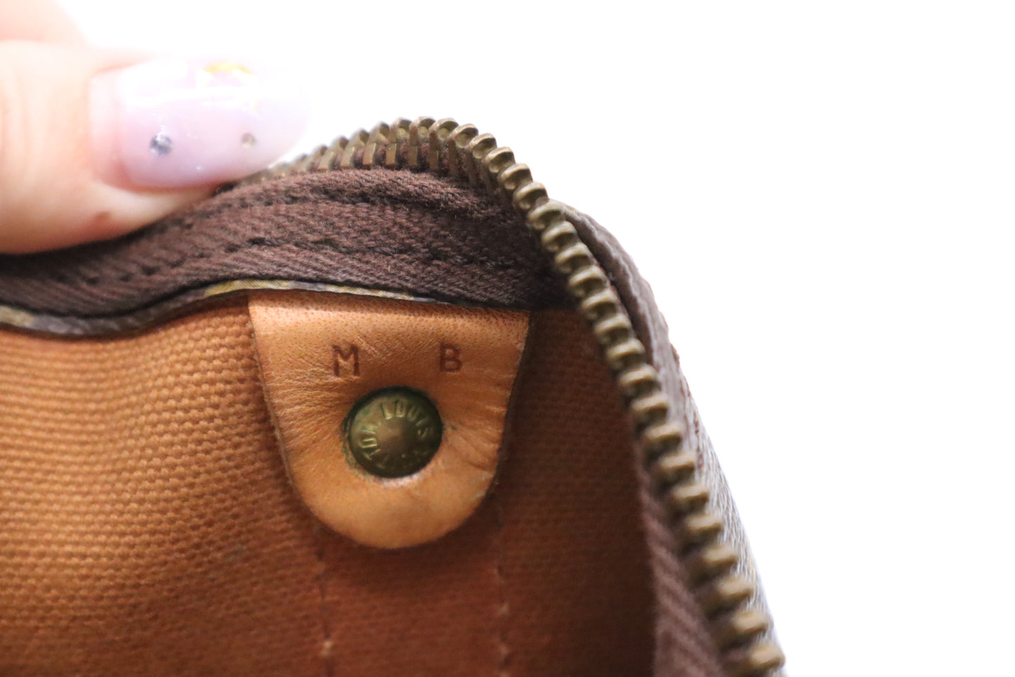 Louis Vuitton Keepall 50 in Monogram Canvas