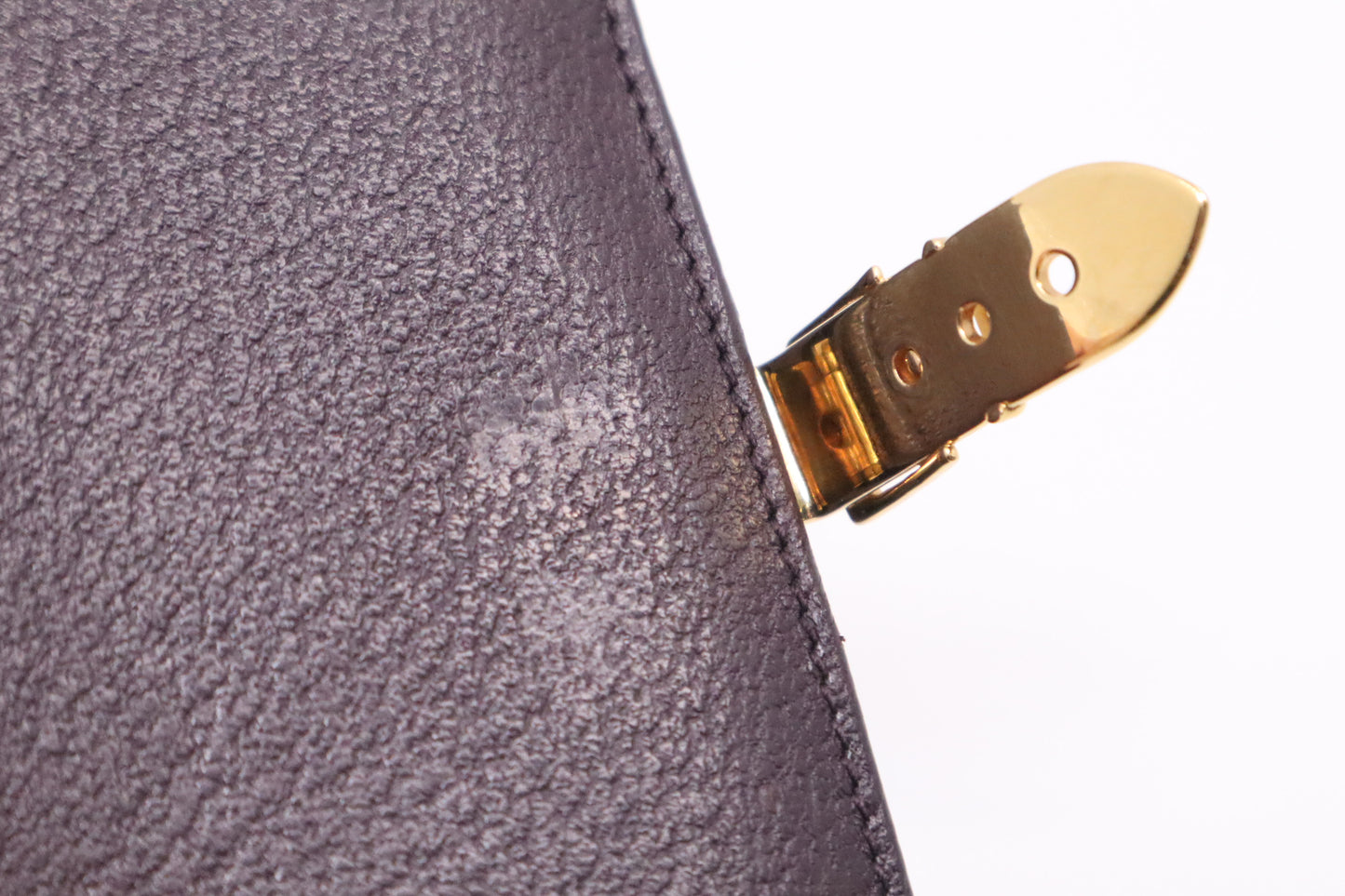 Gucci Bifold Wallet in Purple Leather