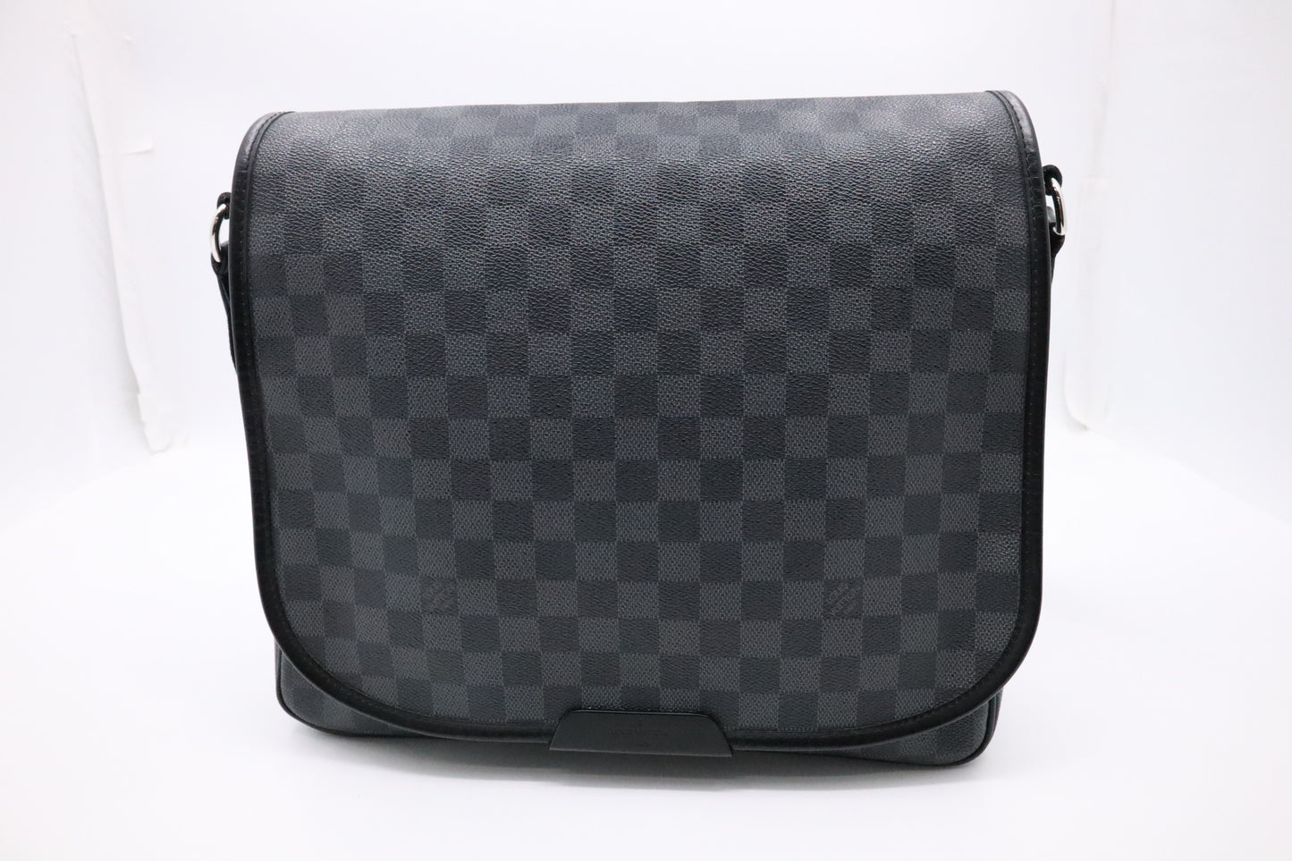 Louis Vuitton Daniel MM in Damier Graphite Canvas