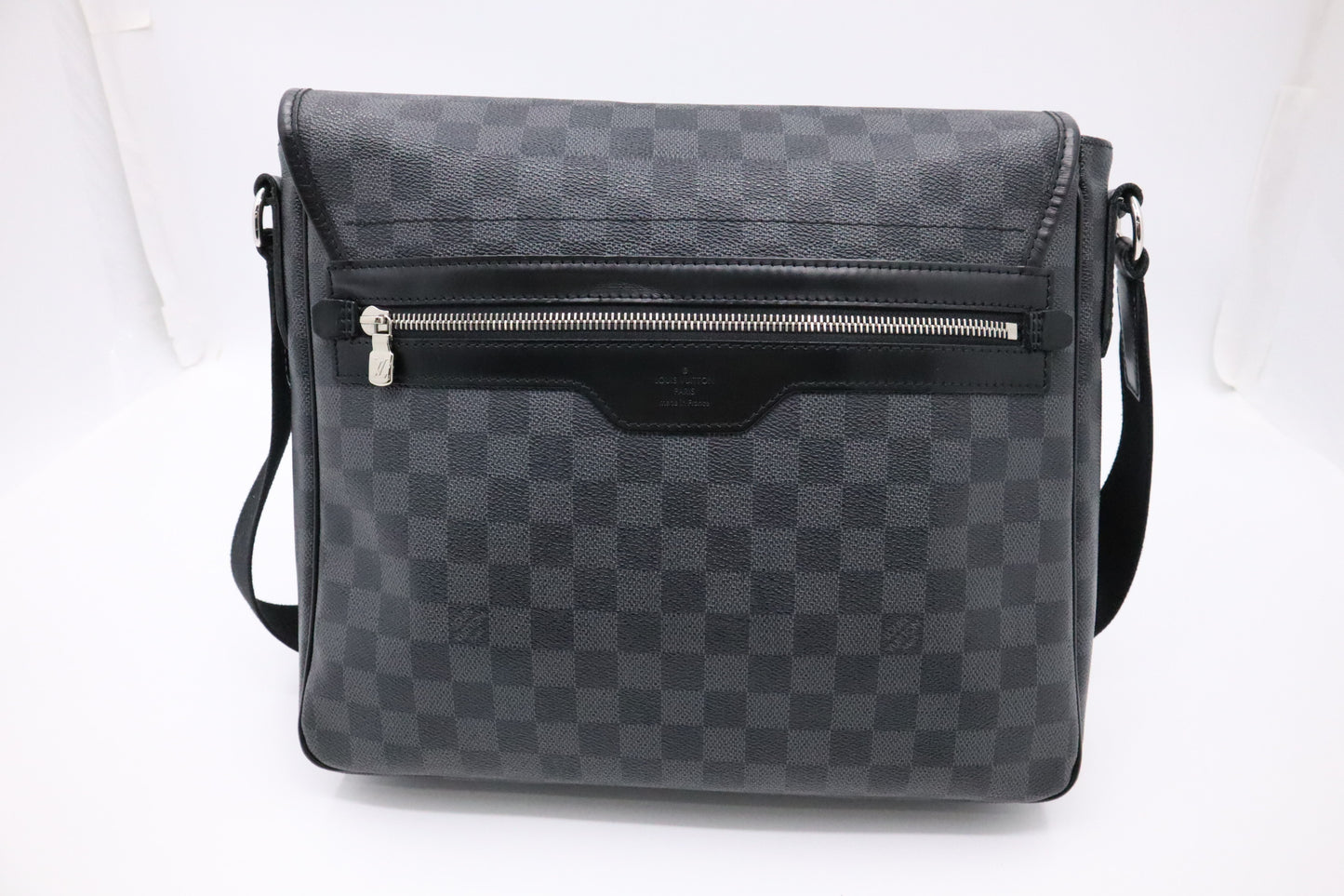 Louis Vuitton Daniel MM in Damier Graphite Canvas