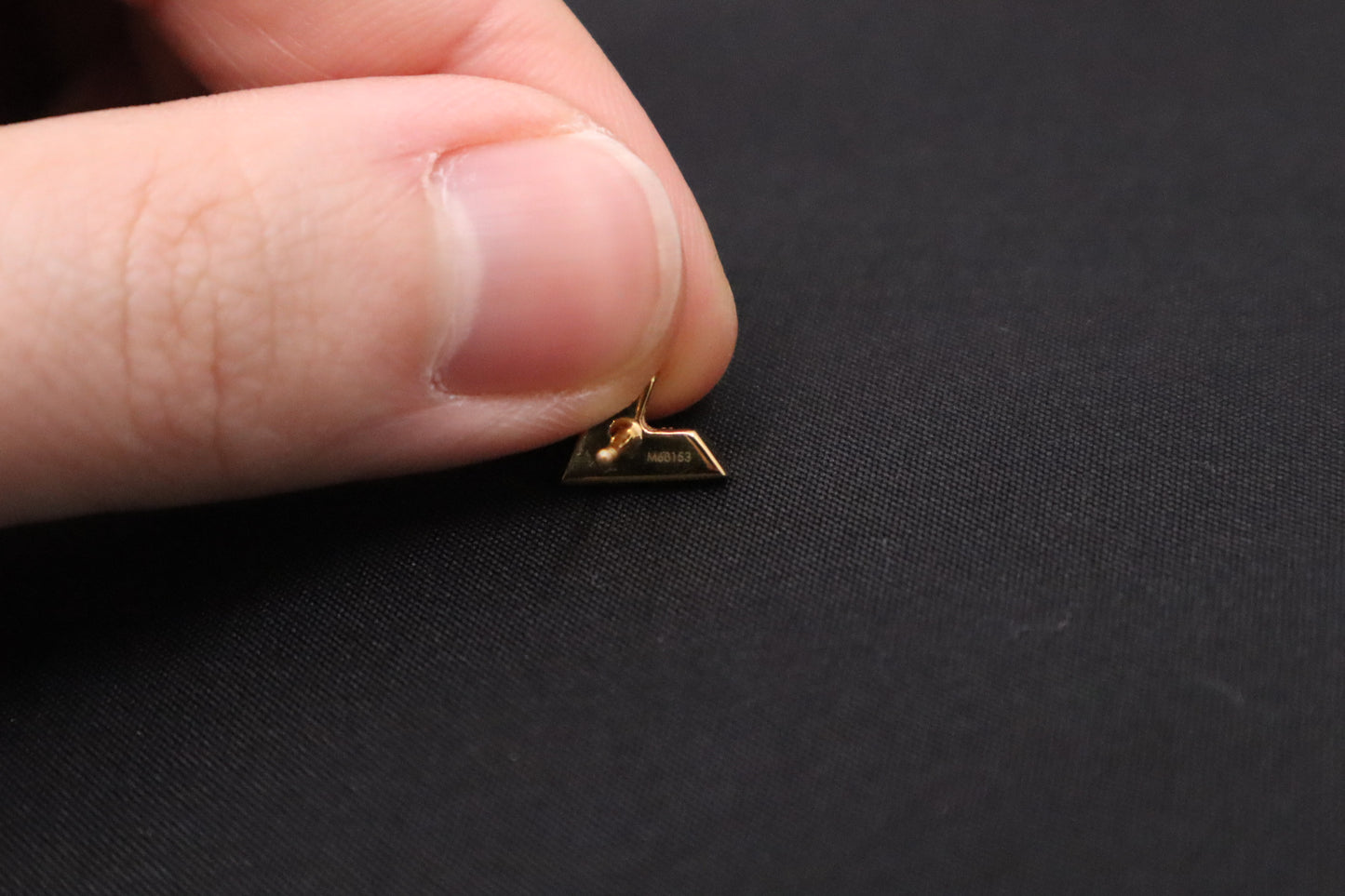 Louis Vuitton Essential V Stud Earrings