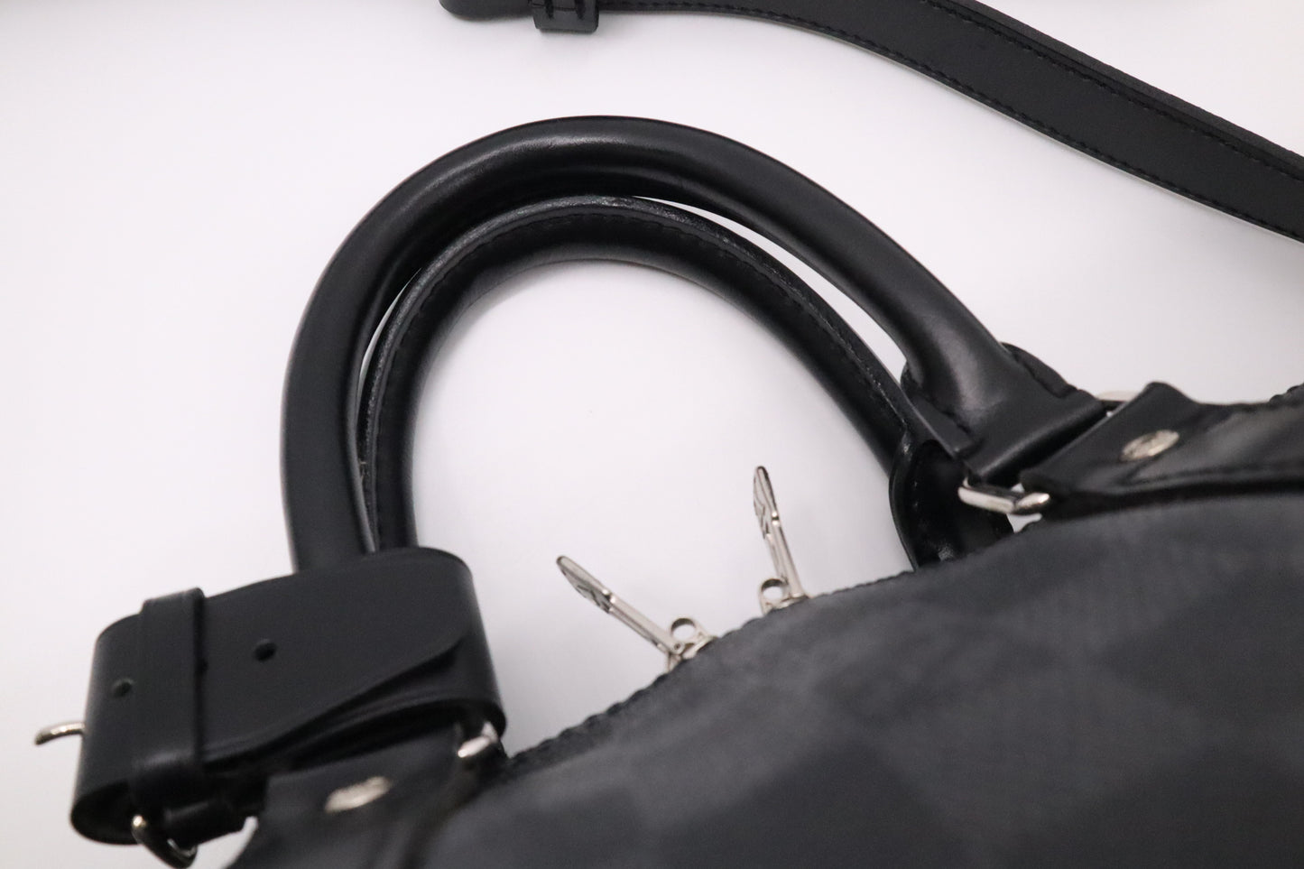 Louis Vuitton Keepall 45 Bandouliere in Damier Graphite Canvas