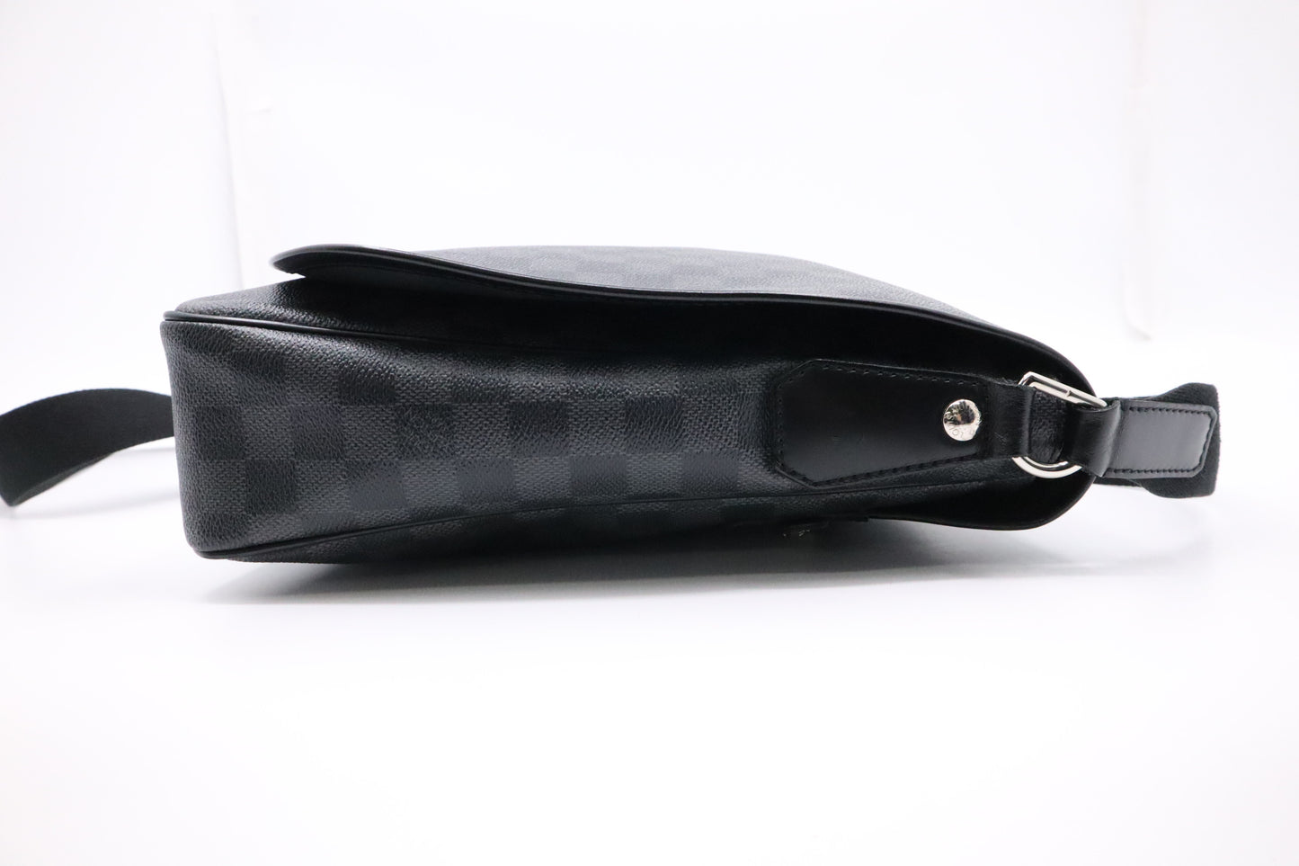 Louis Vuitton Daniel MM in Damier Graphite Canvas