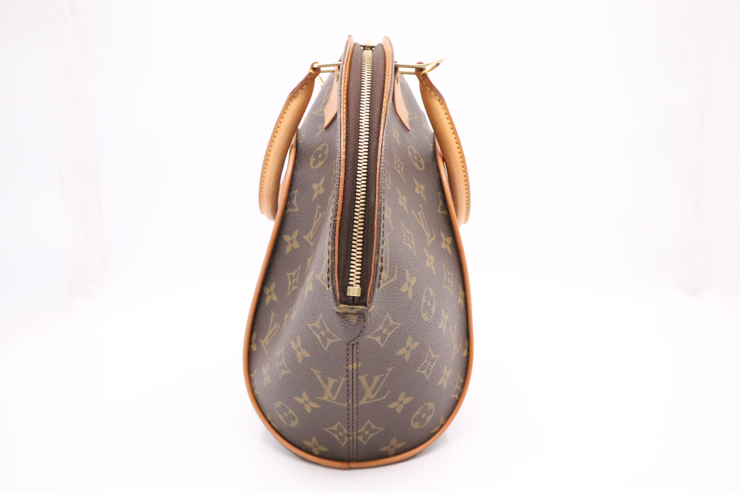 Louis Vuitton Ellipse MM in Monogram Canvas