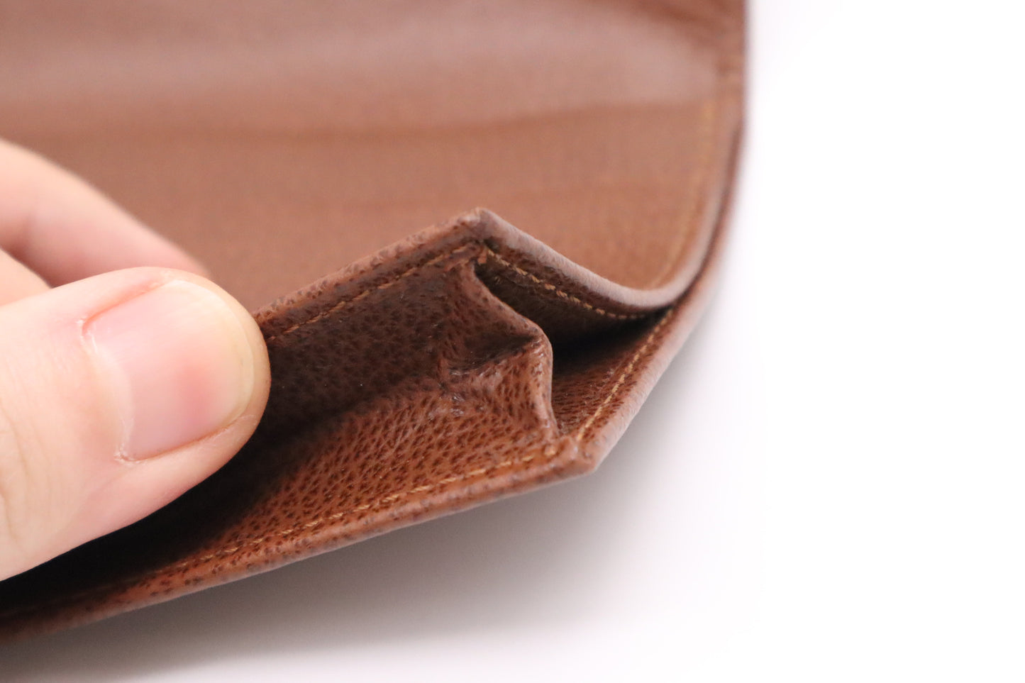 Burberry Bifold Wallet in Brown Leather