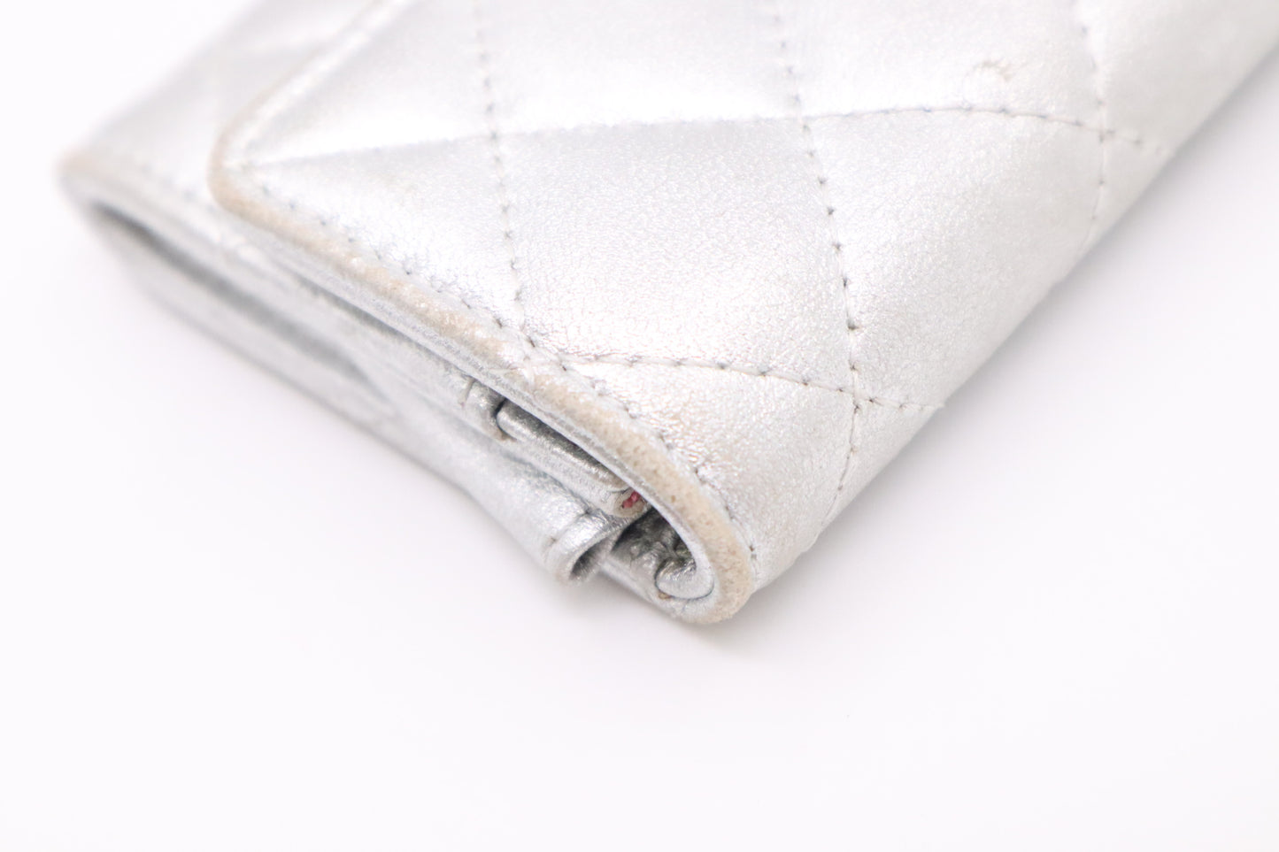 Chanel Card Case in Silver Matelassé Leather
