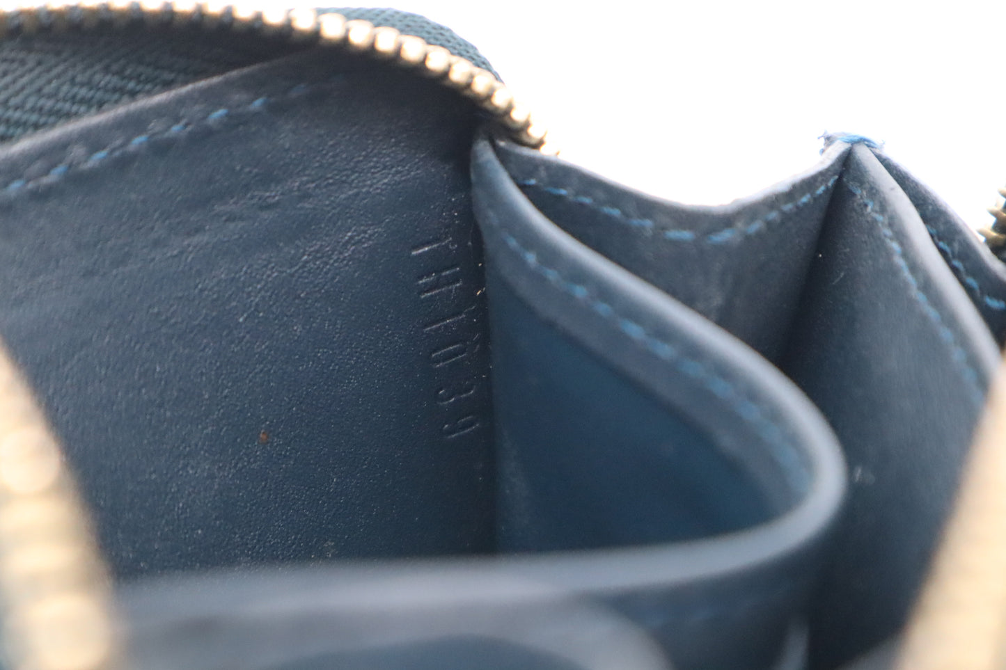 Louis Vuitton Zippy Coin Wallet in Green Vernis Leather