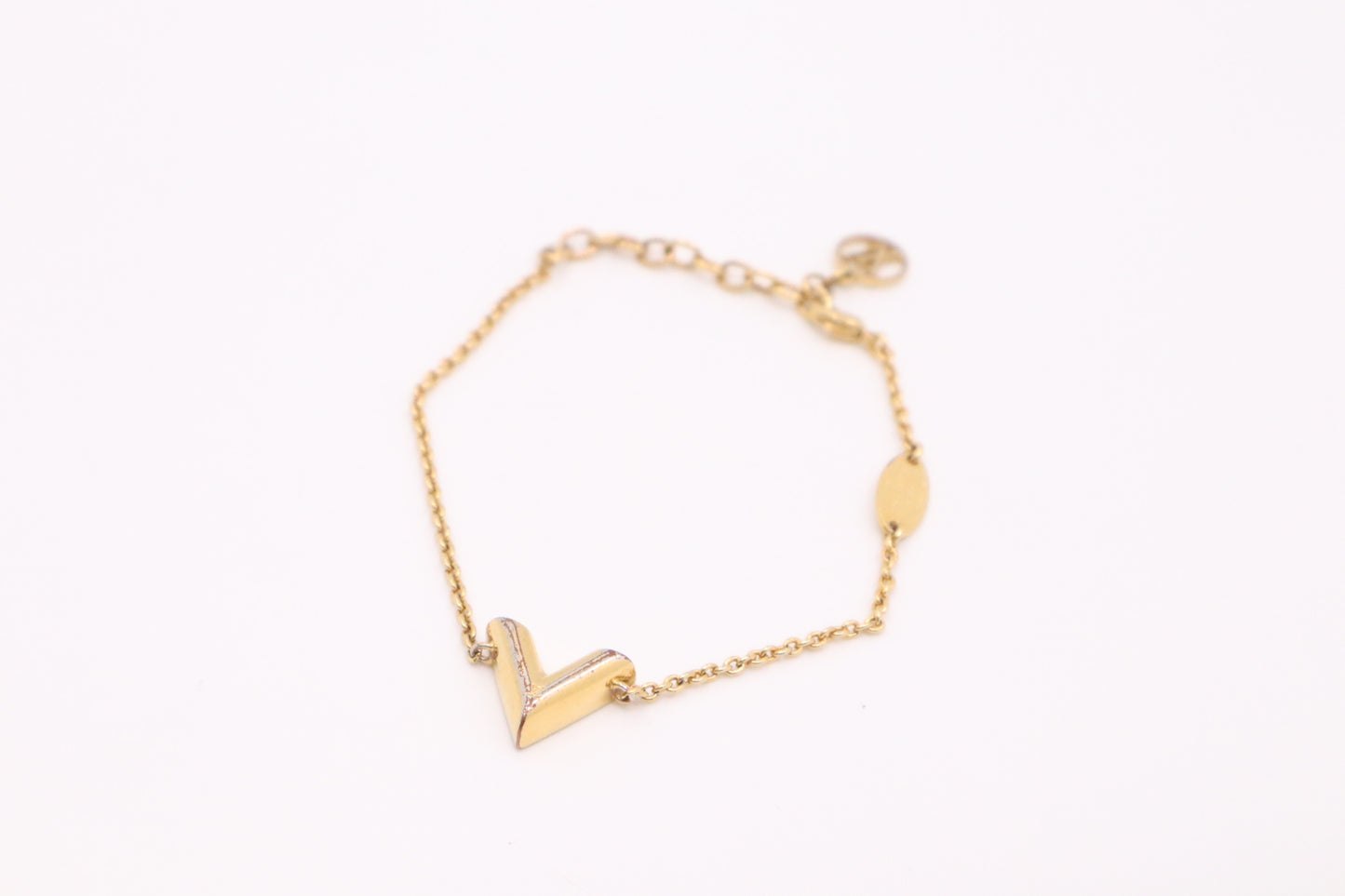 Louis Vuitton Essential V Bracelet