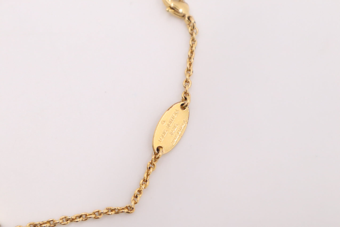 Louis Vuitton Essential V Bracelet
