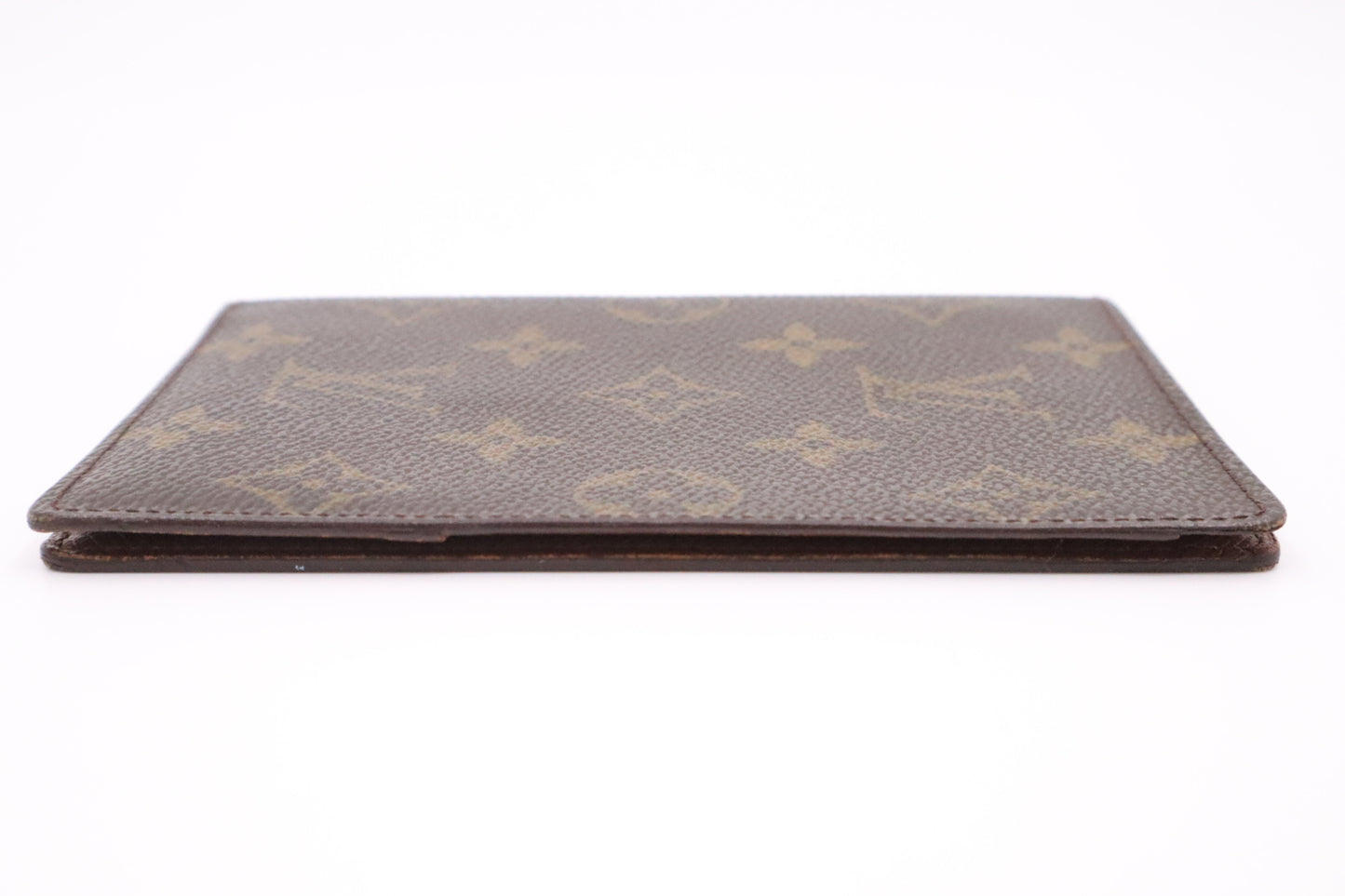 Louis Vuitton Passport Cover in Monogram Canvas