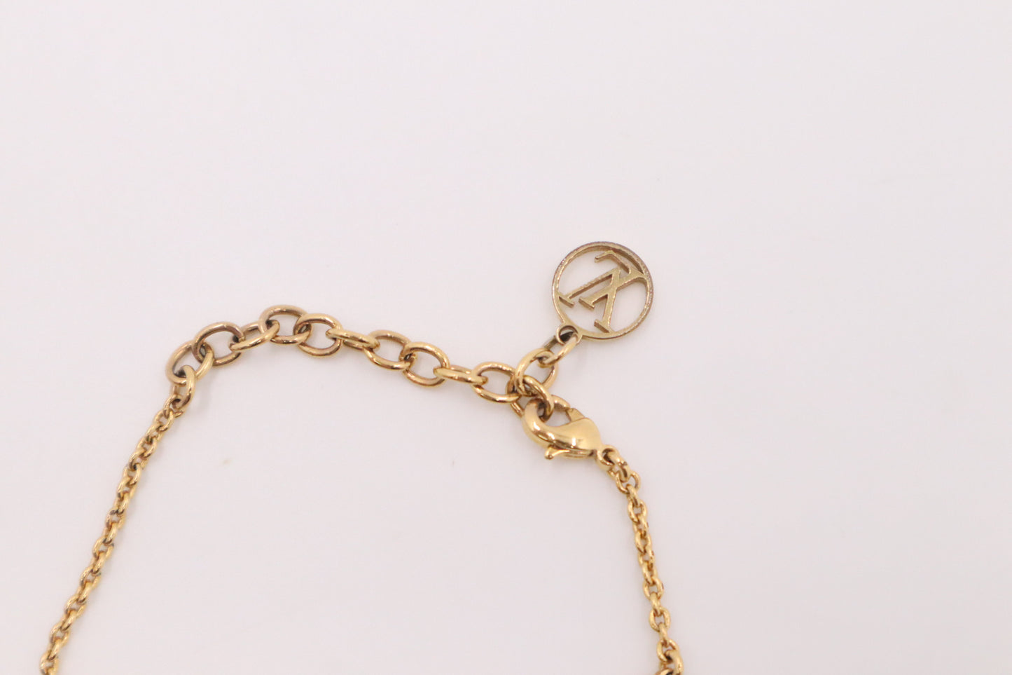 Louis Vuitton Essential V Bracelet