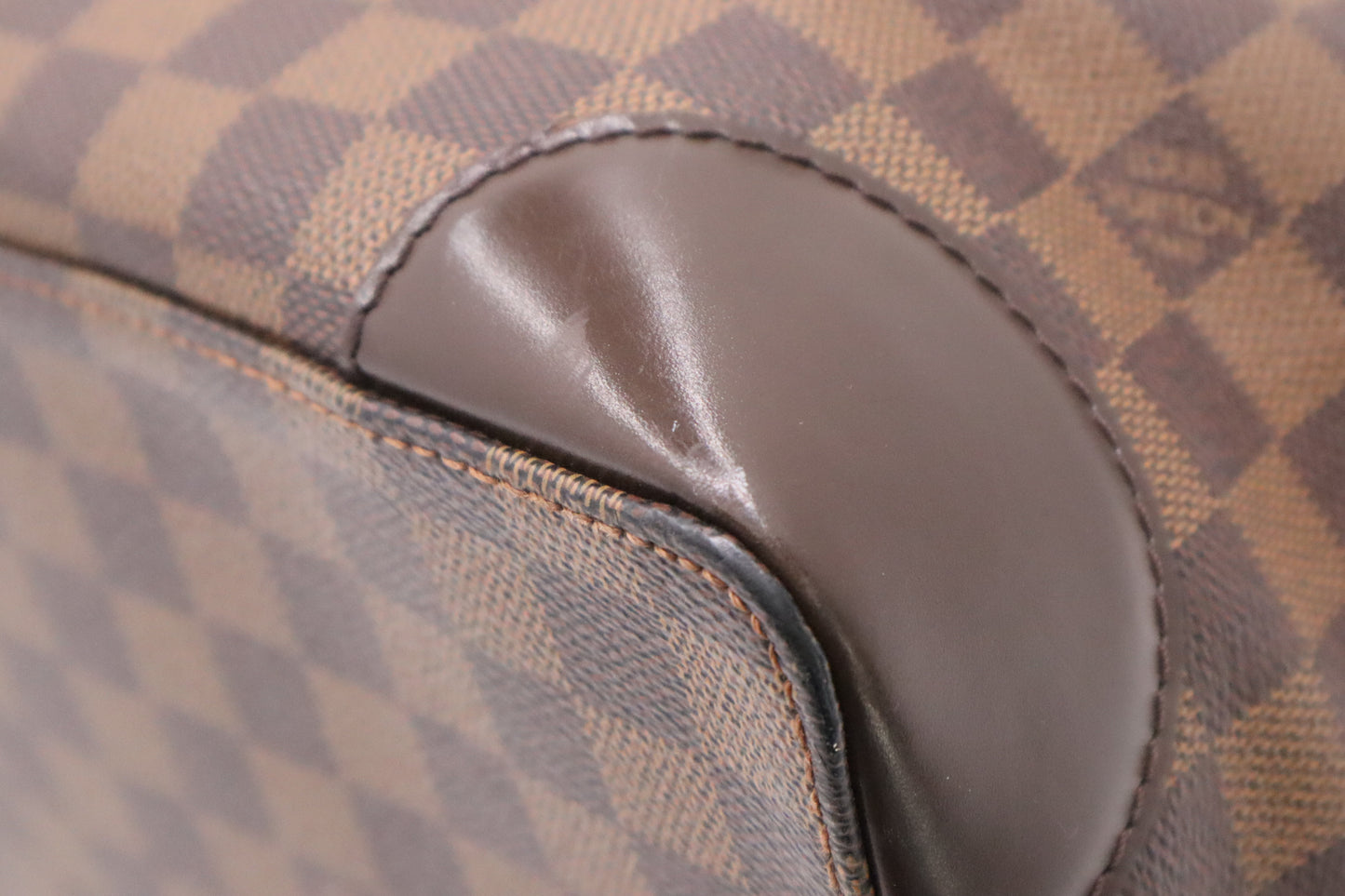Louis Vuitton Hampstead MM in Damier Ebene Canvas