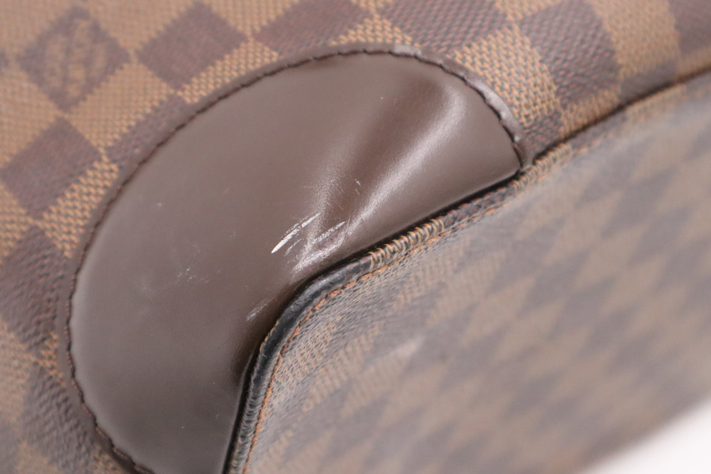 Louis Vuitton Hampstead MM in Damier Ebene Canvas