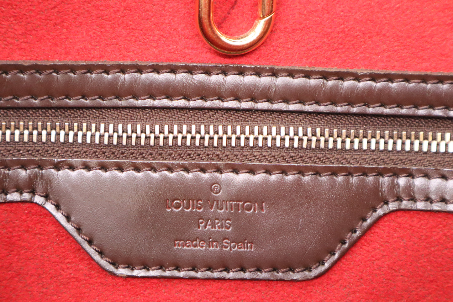 Louis Vuitton Hampstead MM in Damier Ebene Canvas
