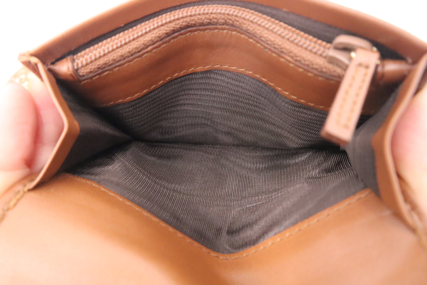 Gucci Bifold Wallet in Brown Leather