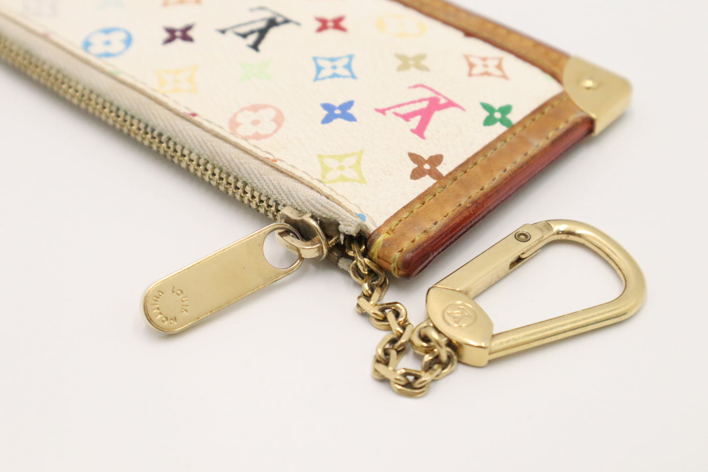 Louis Vuitton Pochette Cles in White Multicolor Monogram Canvas