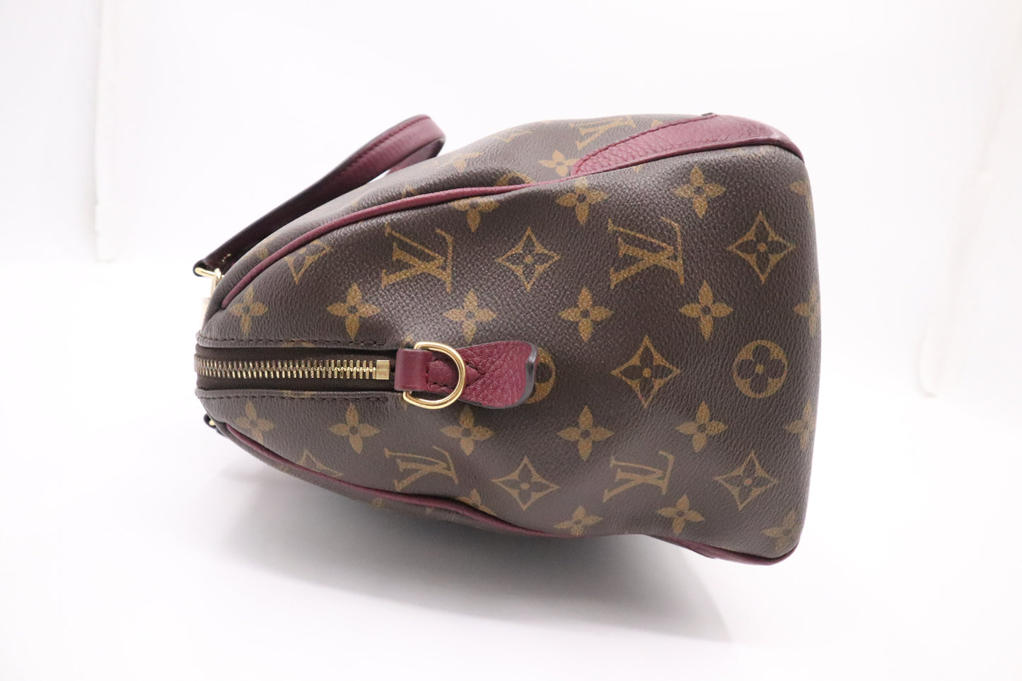 Louis Vuitton Retiro NM in Monogram Canvas and Aurore Leather