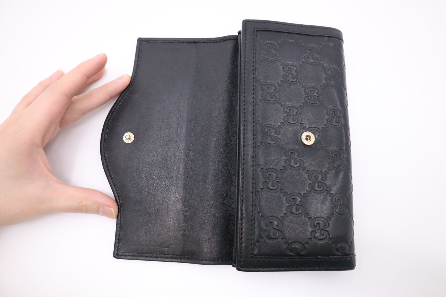 Gucci Continental Wallet in Black Guccissima Leather