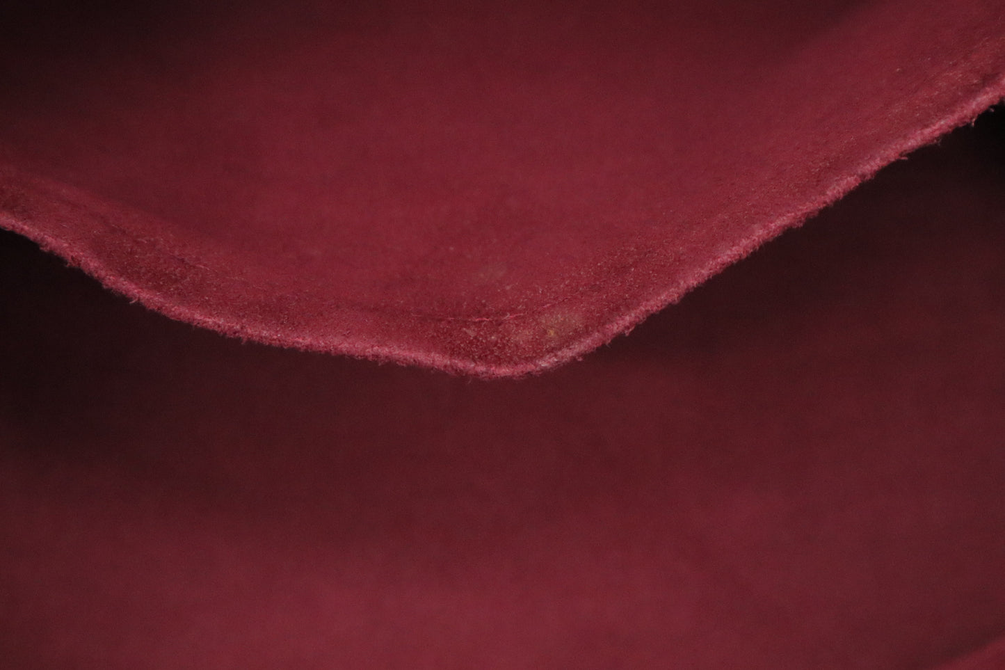 Louis Vuitton Retiro NM in Monogram Canvas and Aurore Leather