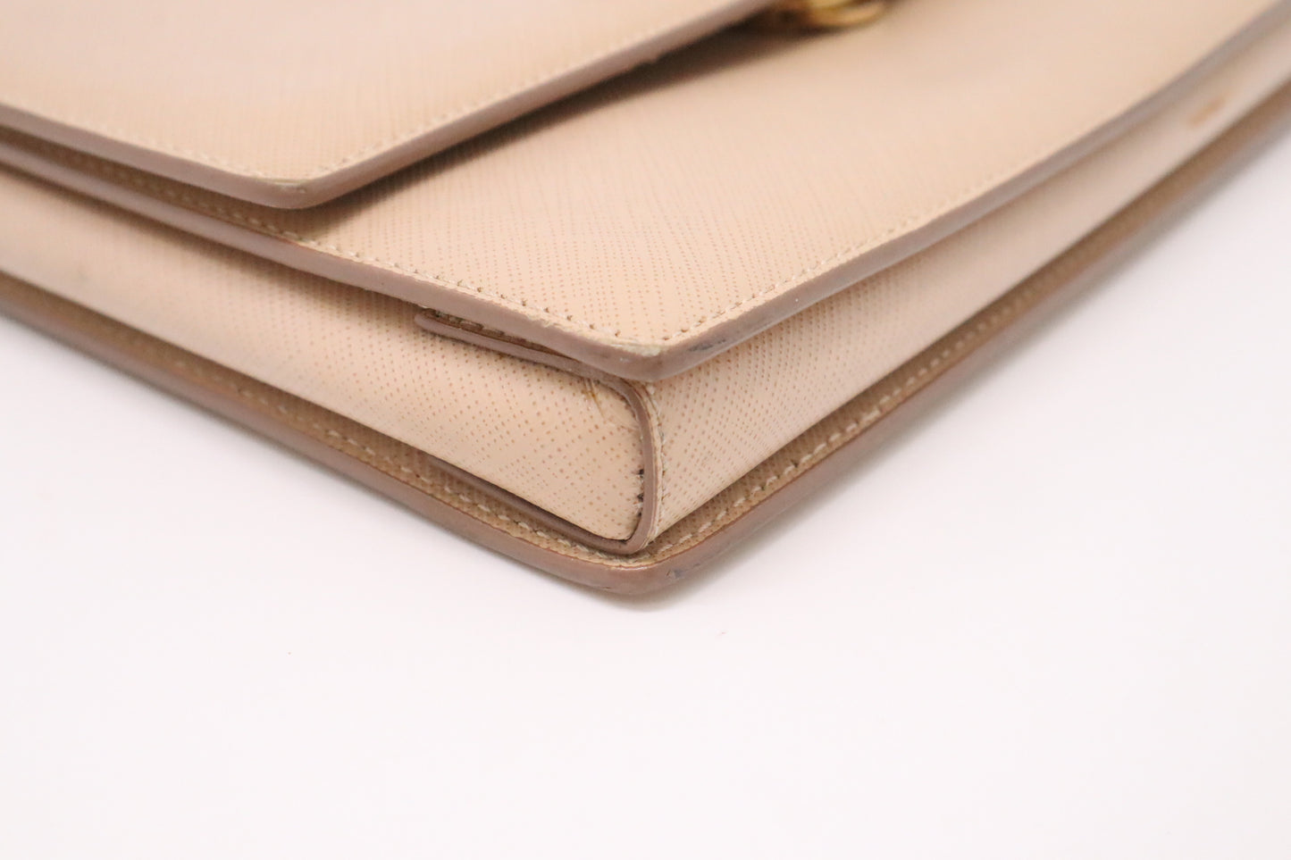 Ferragamo Handbag in Tan Leather