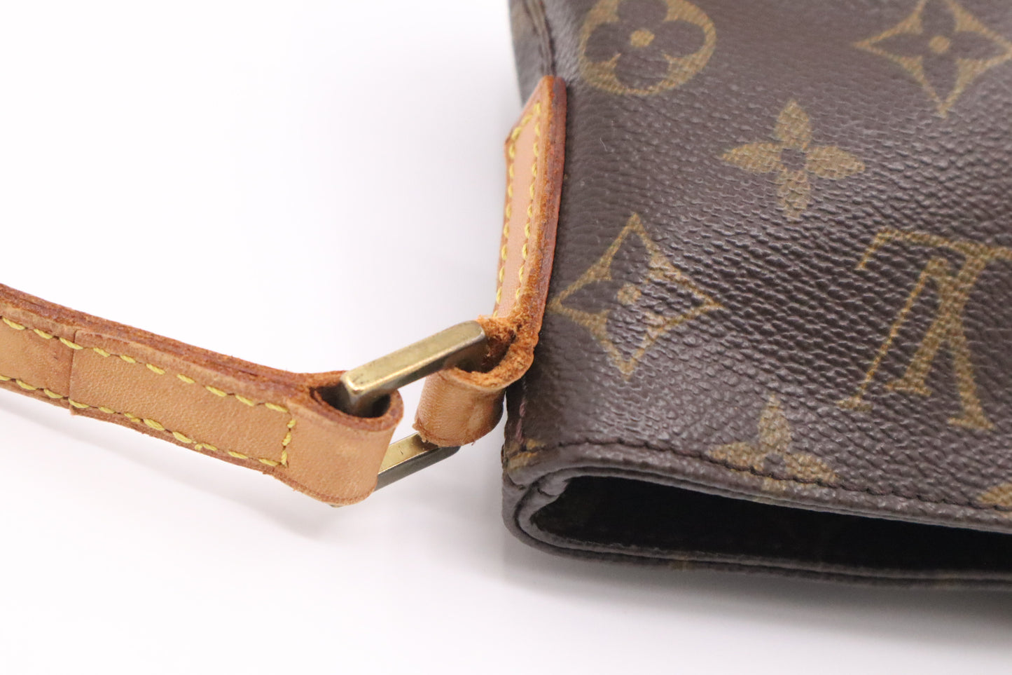 Louis Vuitton Trotteur in Monogram Canvas