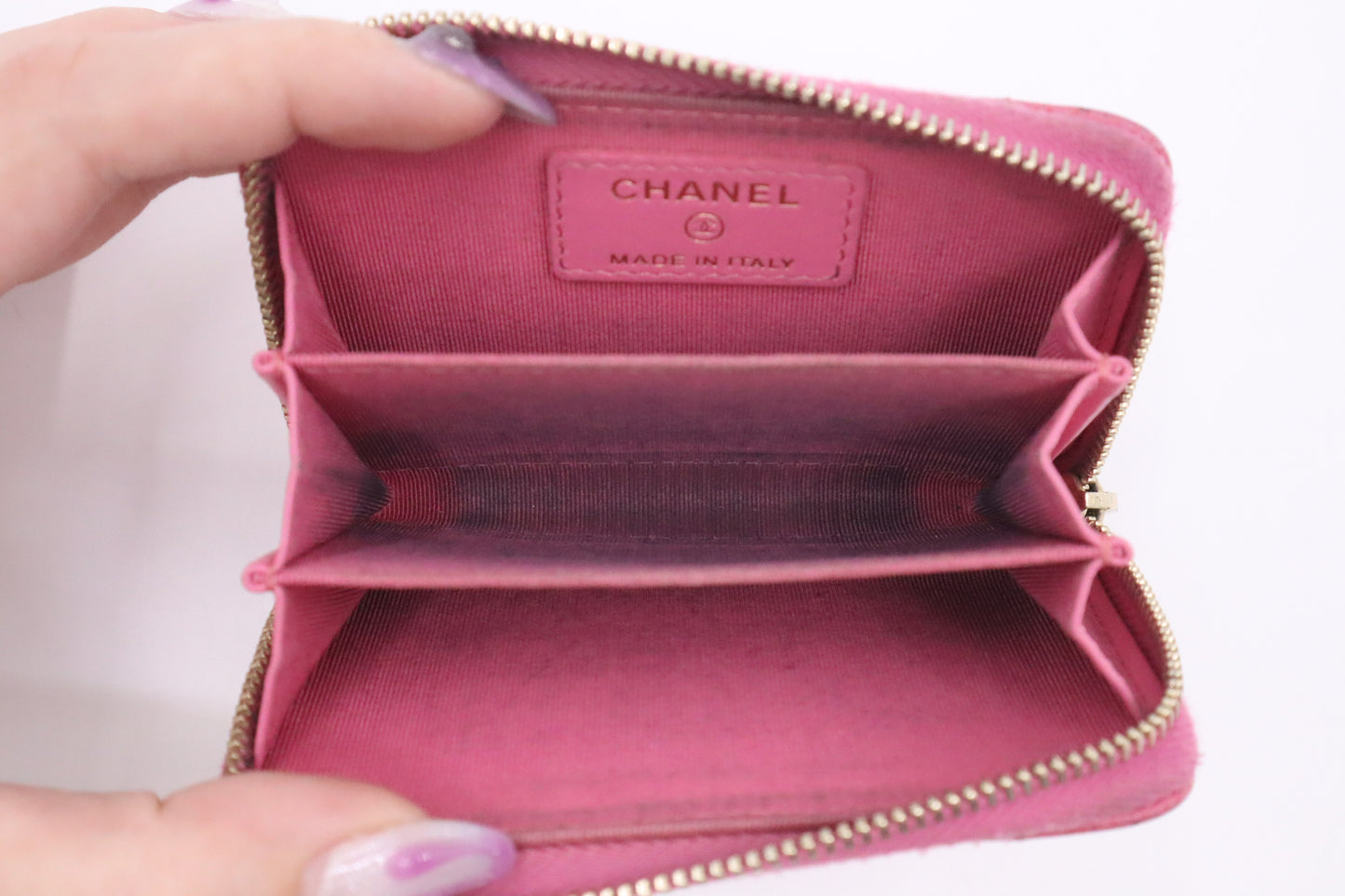 Chanel Compact Zippy in Pink Caviar Leather