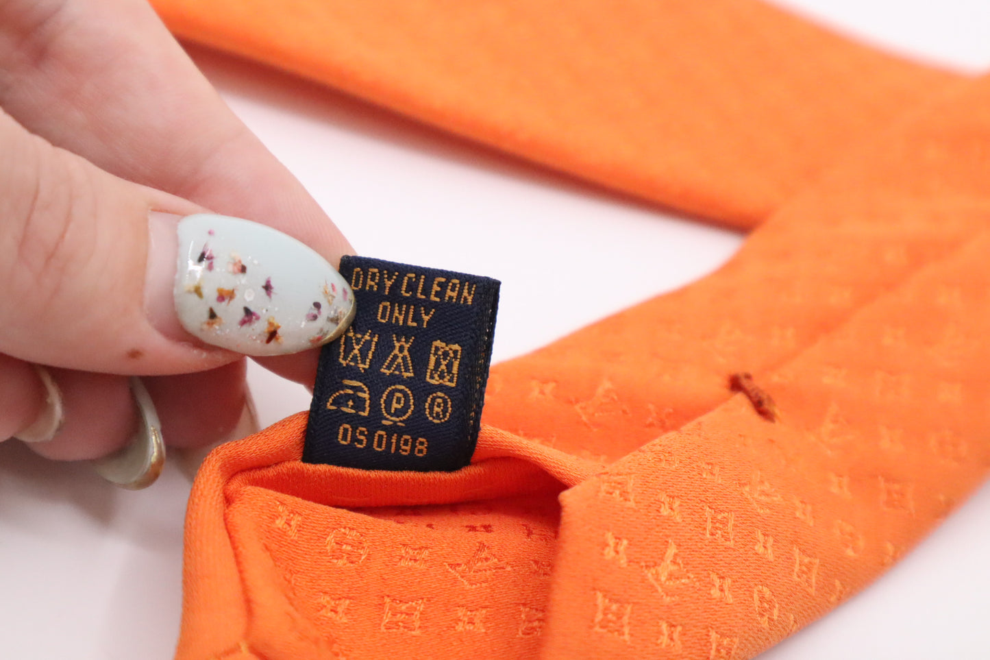 Louis Vuitton Tie in Orange Silk