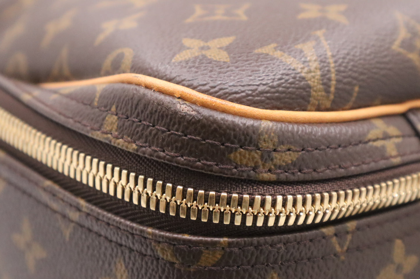 Louis Vuitton Alize 3 Pouches in Monogram Canvas