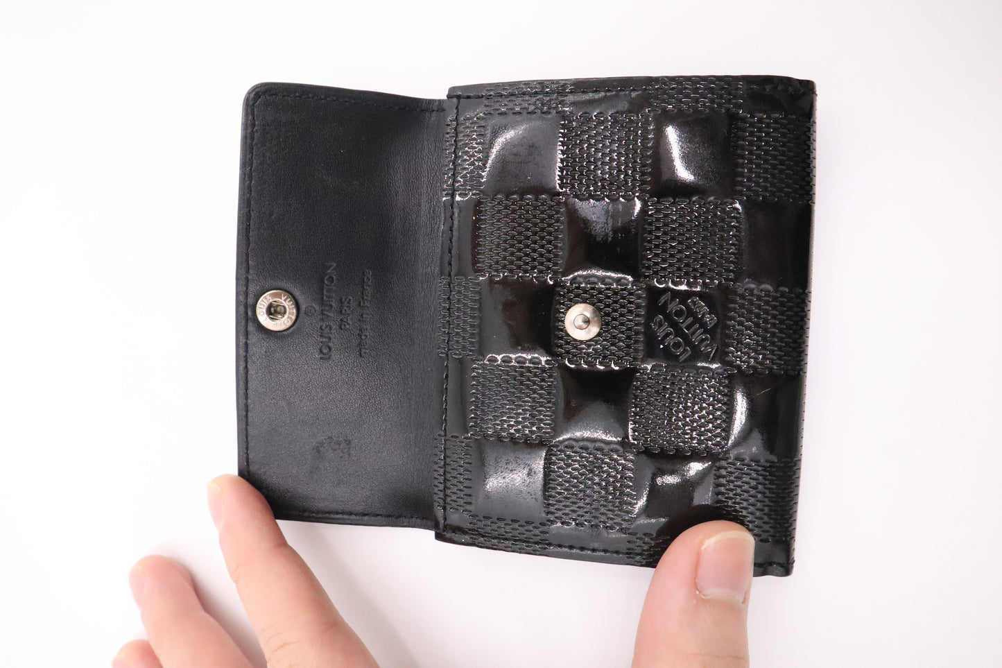 Louis Vuitton Ludlow Wallet in Black Damier Vernis Leather