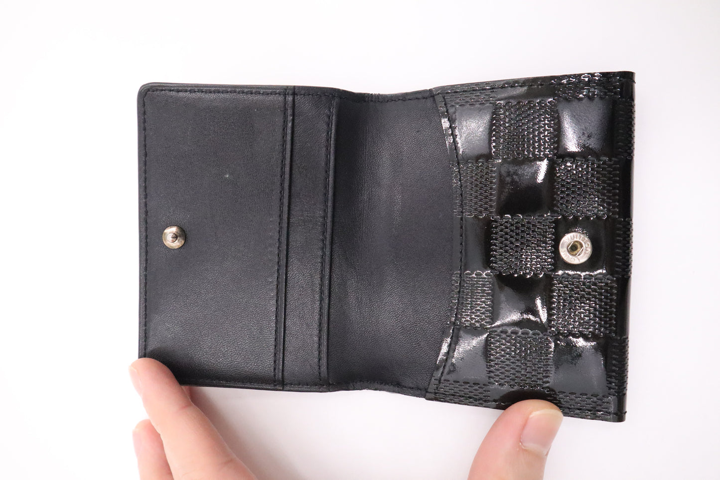 Louis Vuitton Ludlow Wallet in Black Damier Vernis Leather