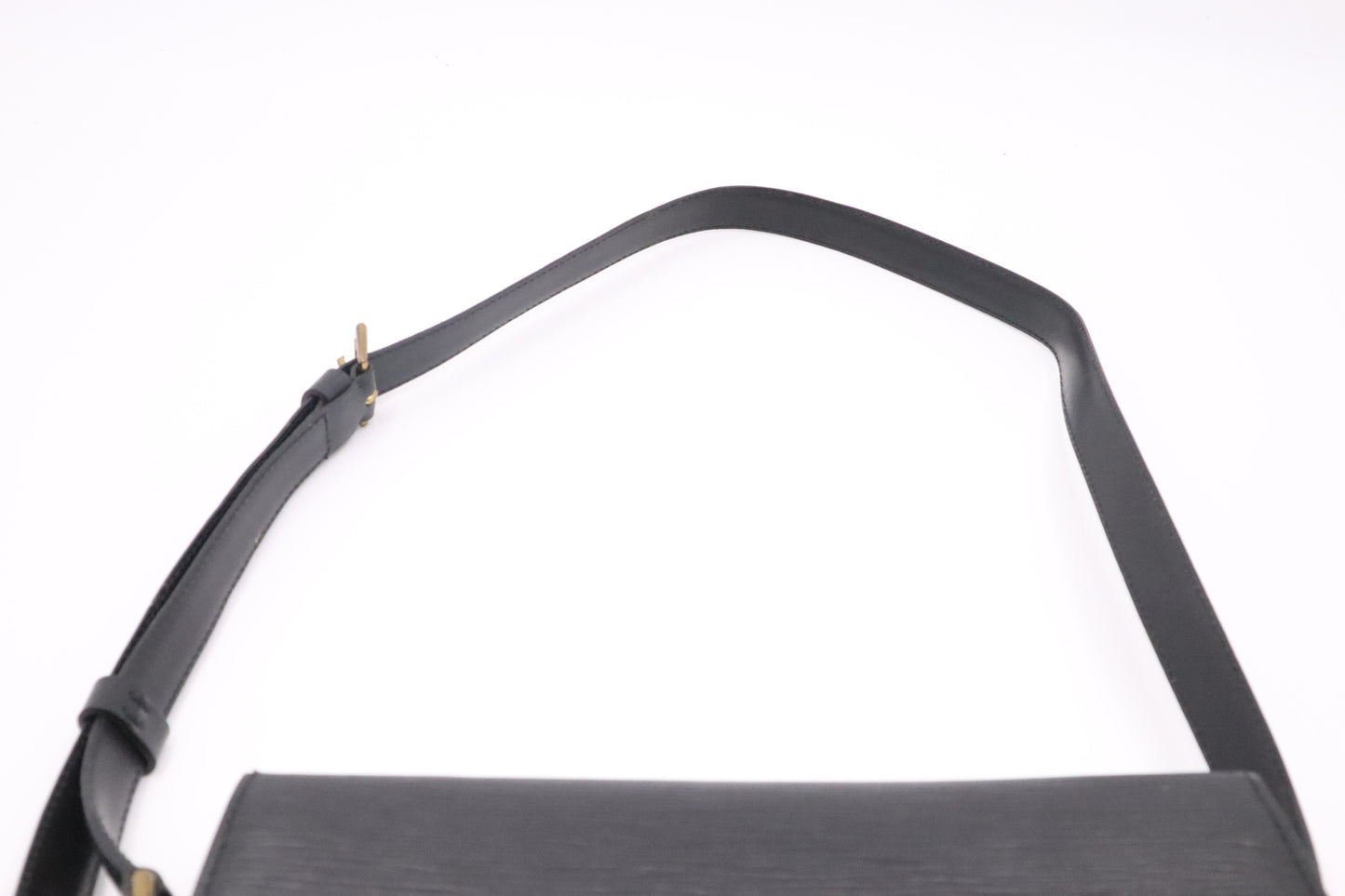 Louis Vuitton Saint Cloud in Black Epi Leather
