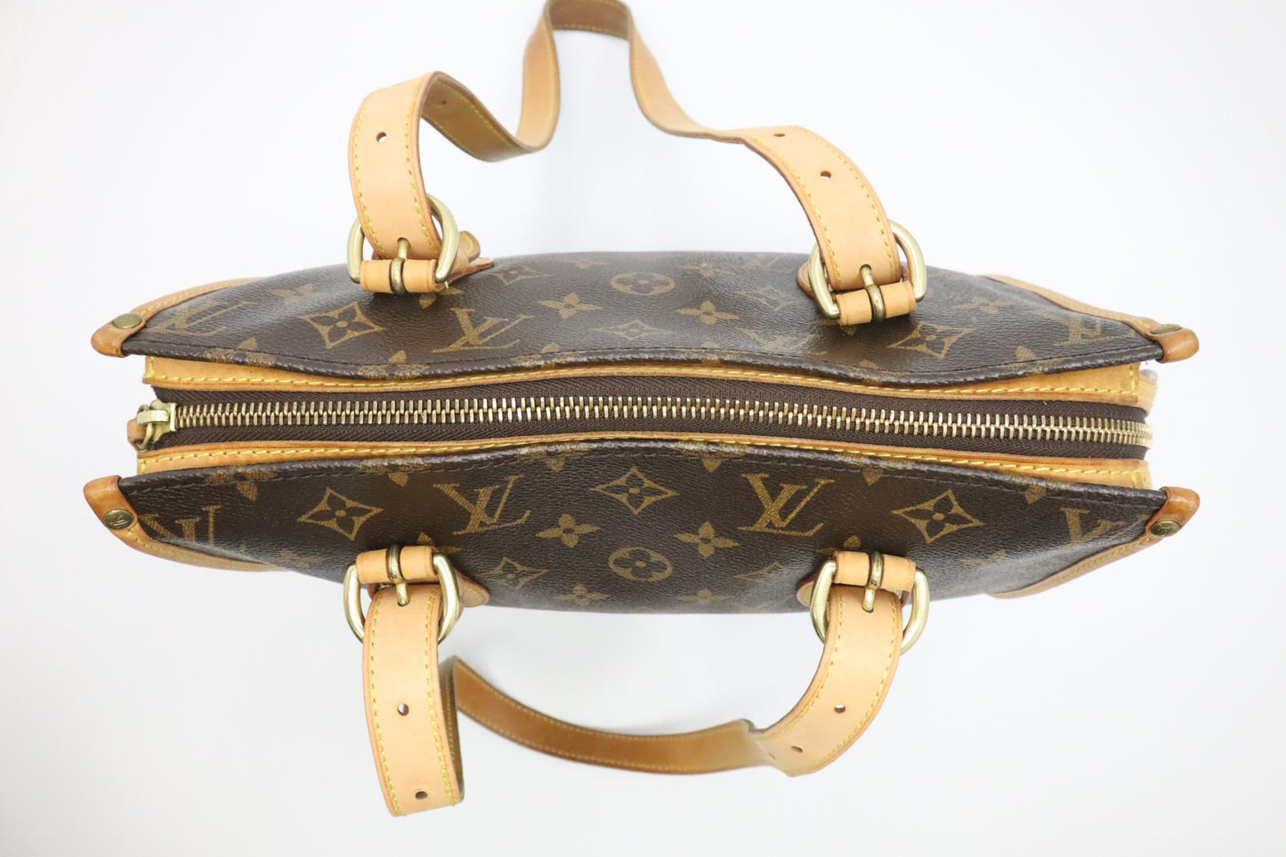 Louis Vuitton Popincourt Haut in Monogram Canvas