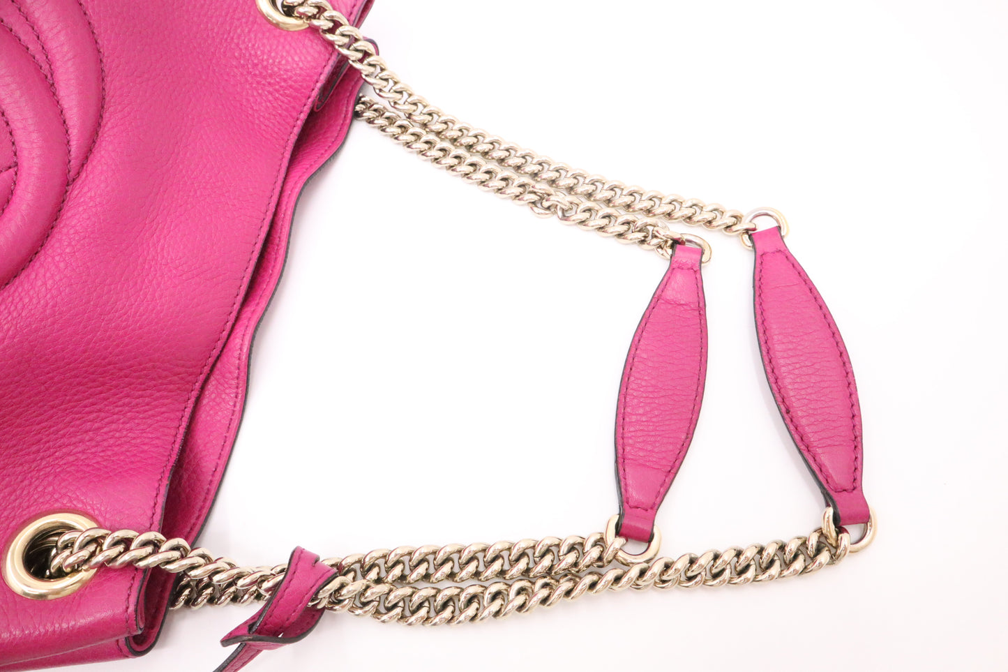 Gucci Soho Chain Shoulder Bag in Pink Leather
