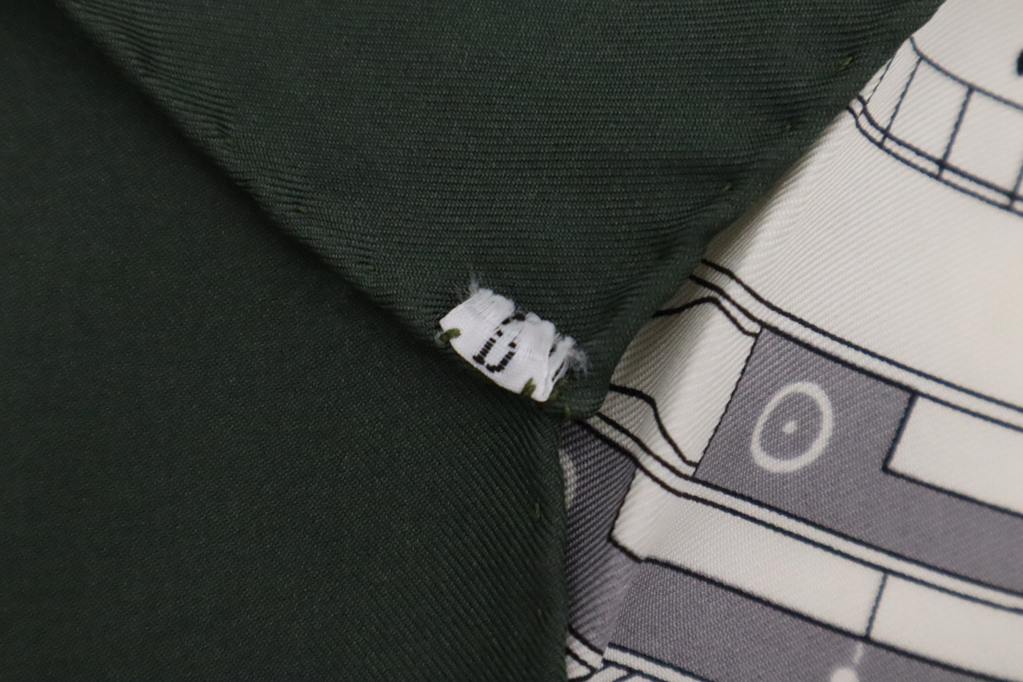 Hermes Carre 90 Astrologie "Dies Et Hore" in Green Silk