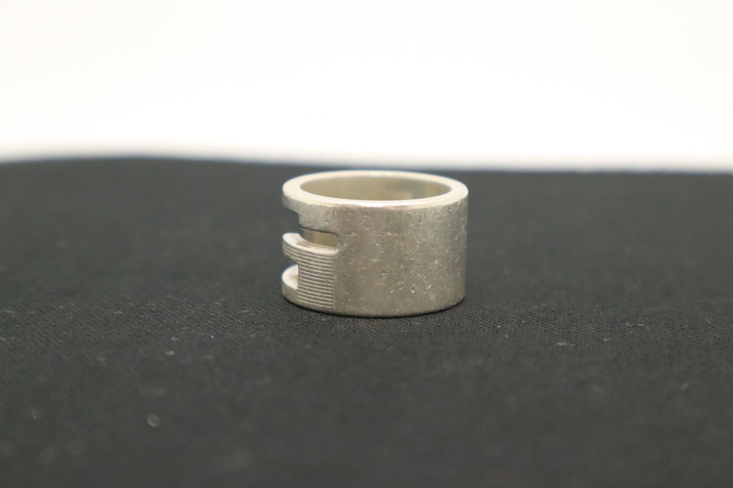 Gucci "G" Ring in Sterling Silver