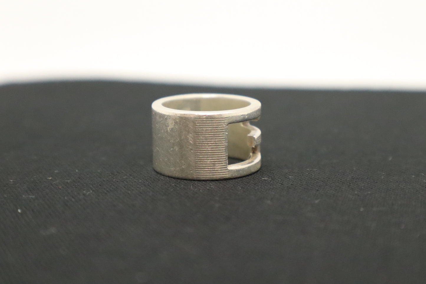 Gucci "G" Ring in Sterling Silver