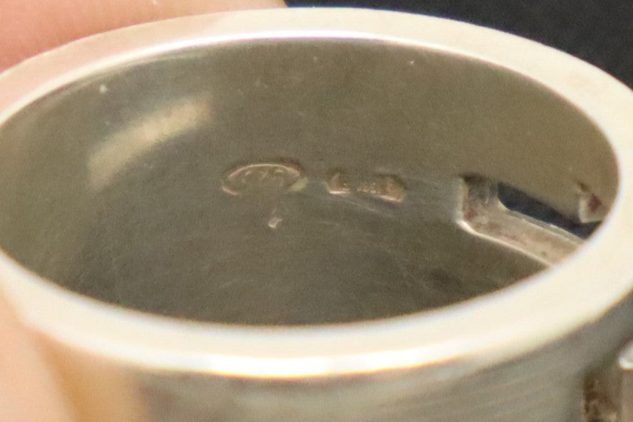 Gucci "G" Ring in Sterling Silver