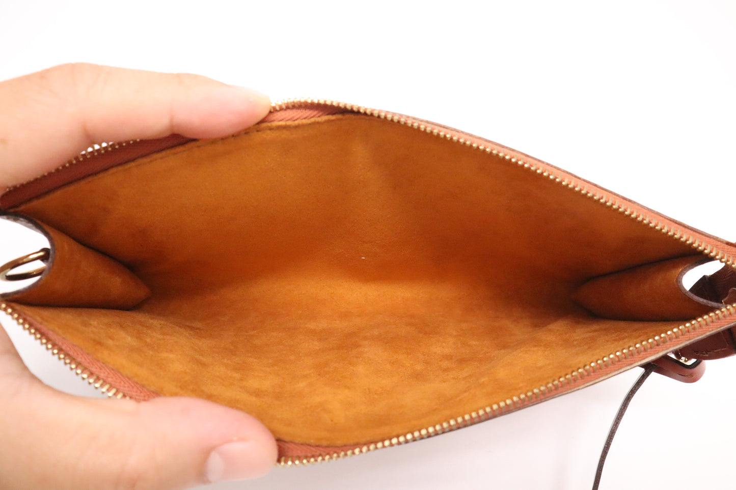 Louis Vuitton Pochette in Brown Epi Leather