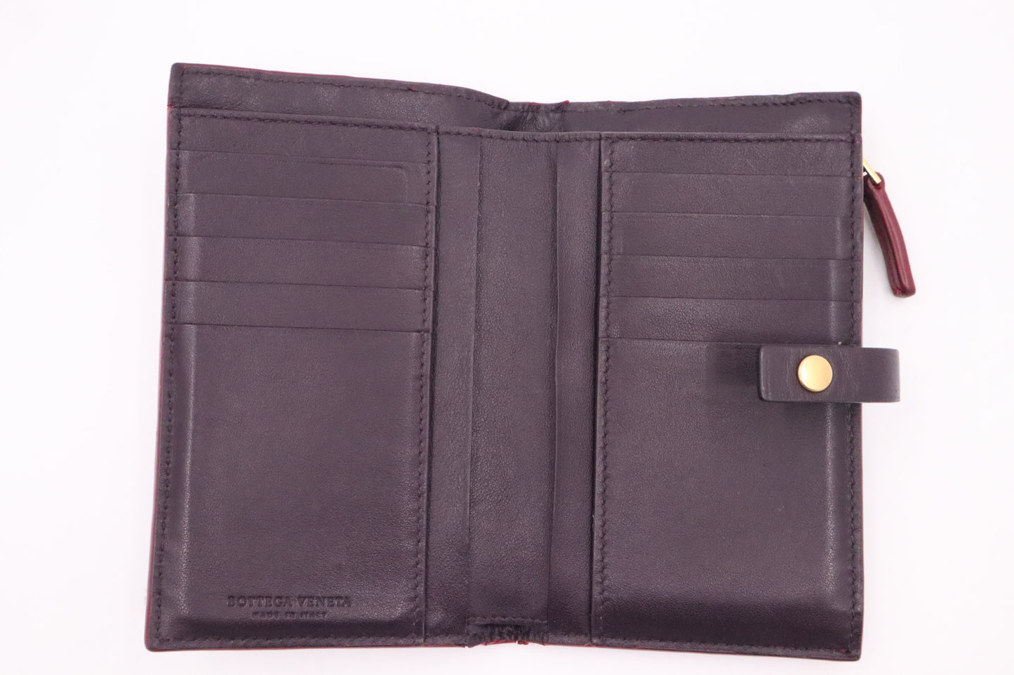 Bottega Veneta Wallet in Burgundy Intrecciato Leather