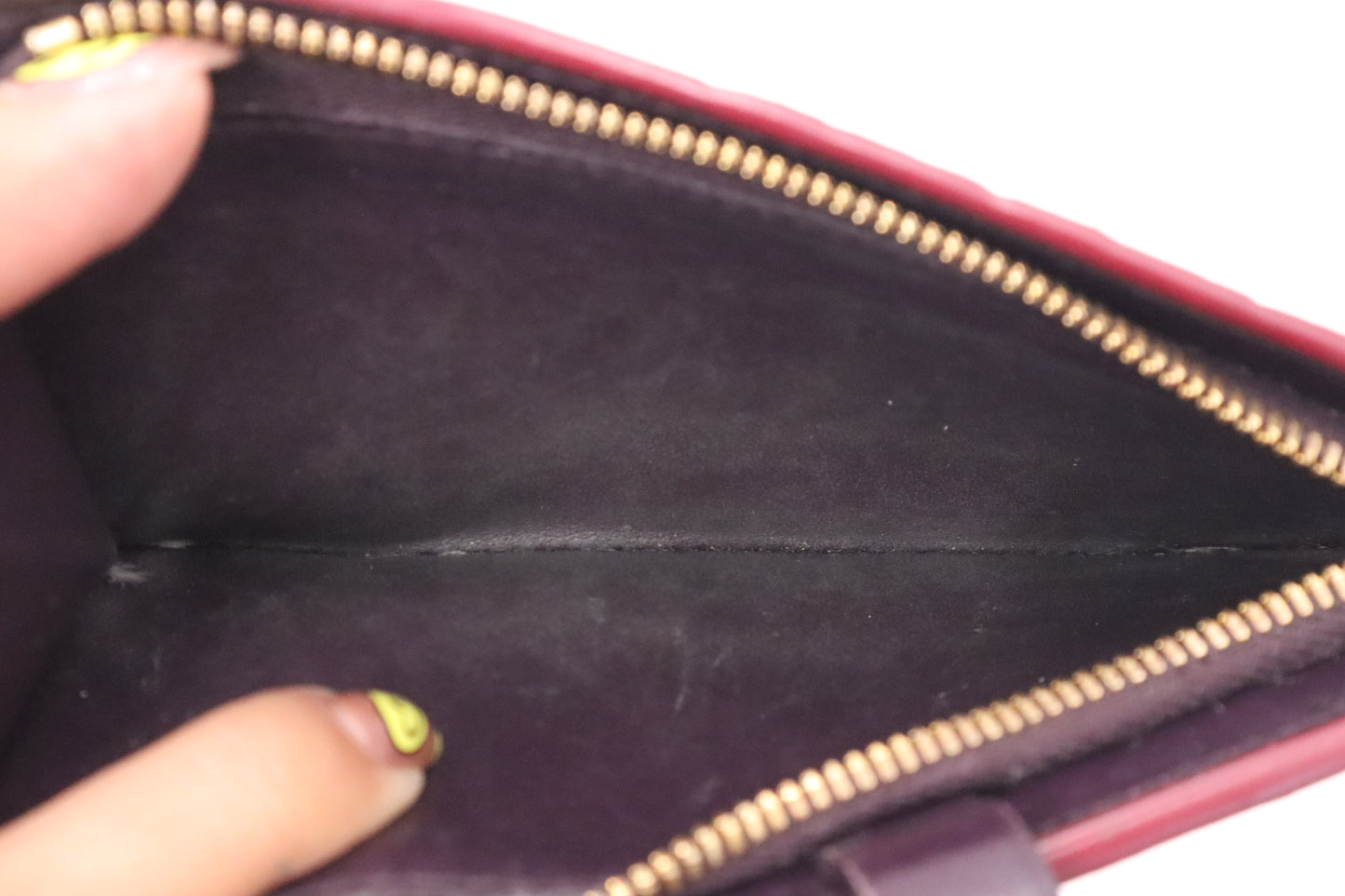 Bottega Veneta Wallet in Burgundy Intrecciato Leather